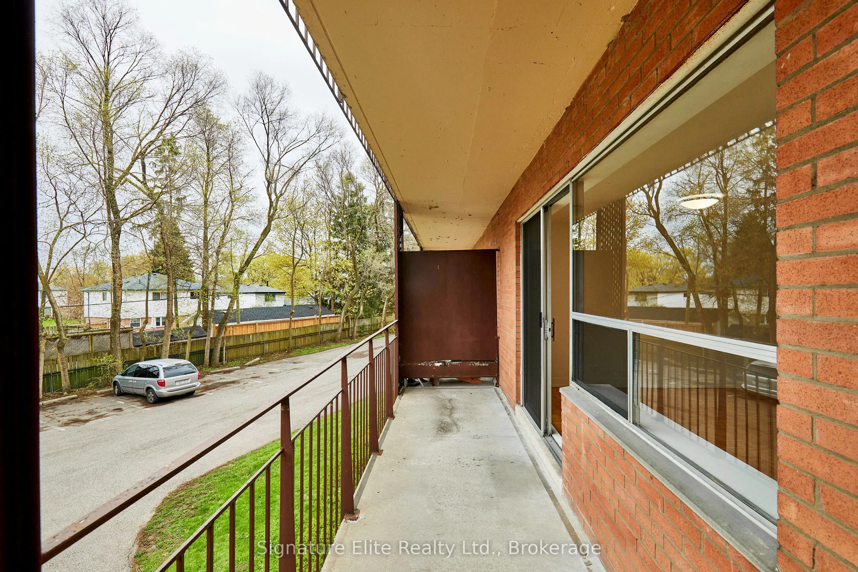 71 Guildwood Parkway #324