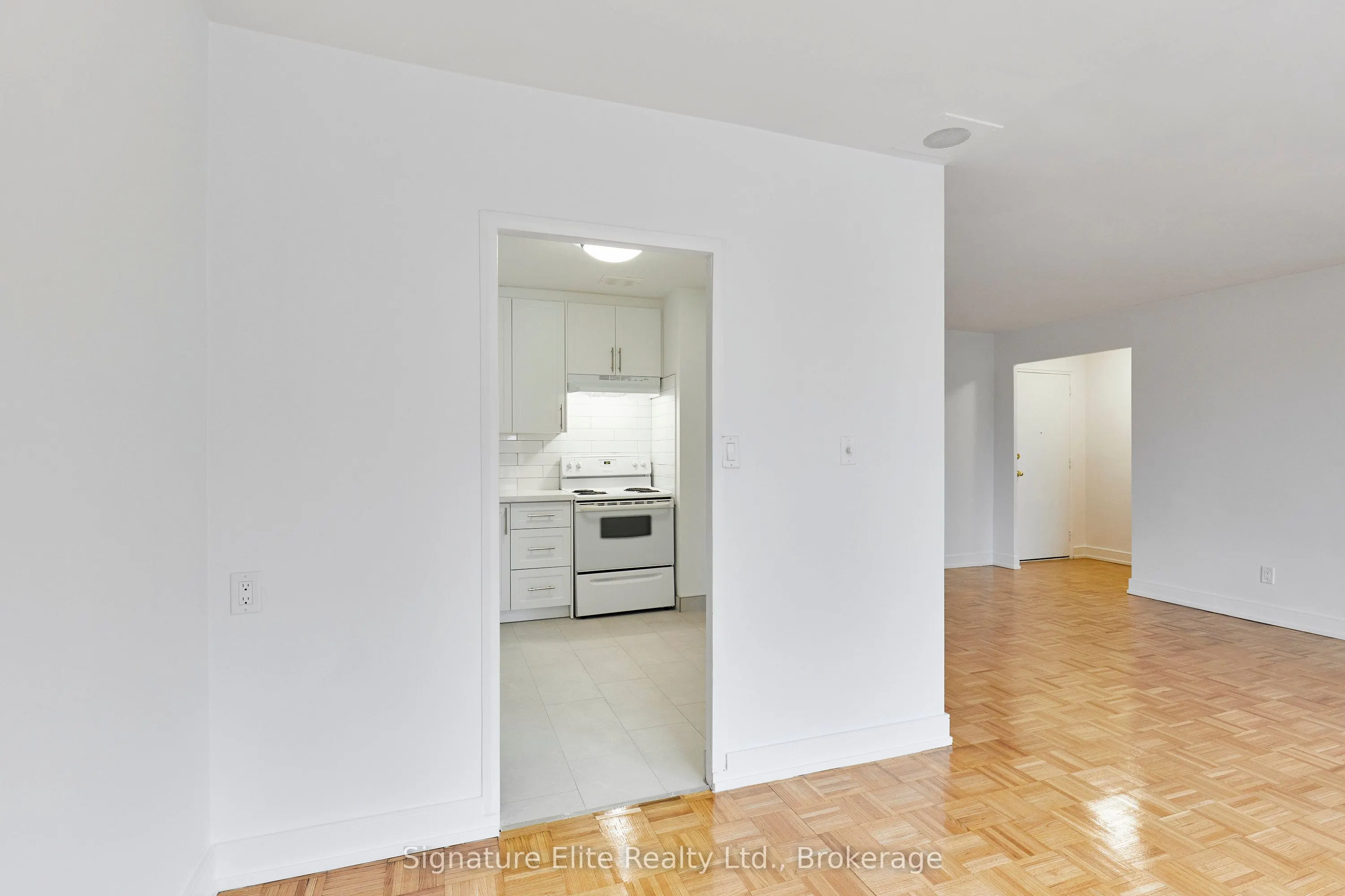 71 Guildwood Parkway #324
