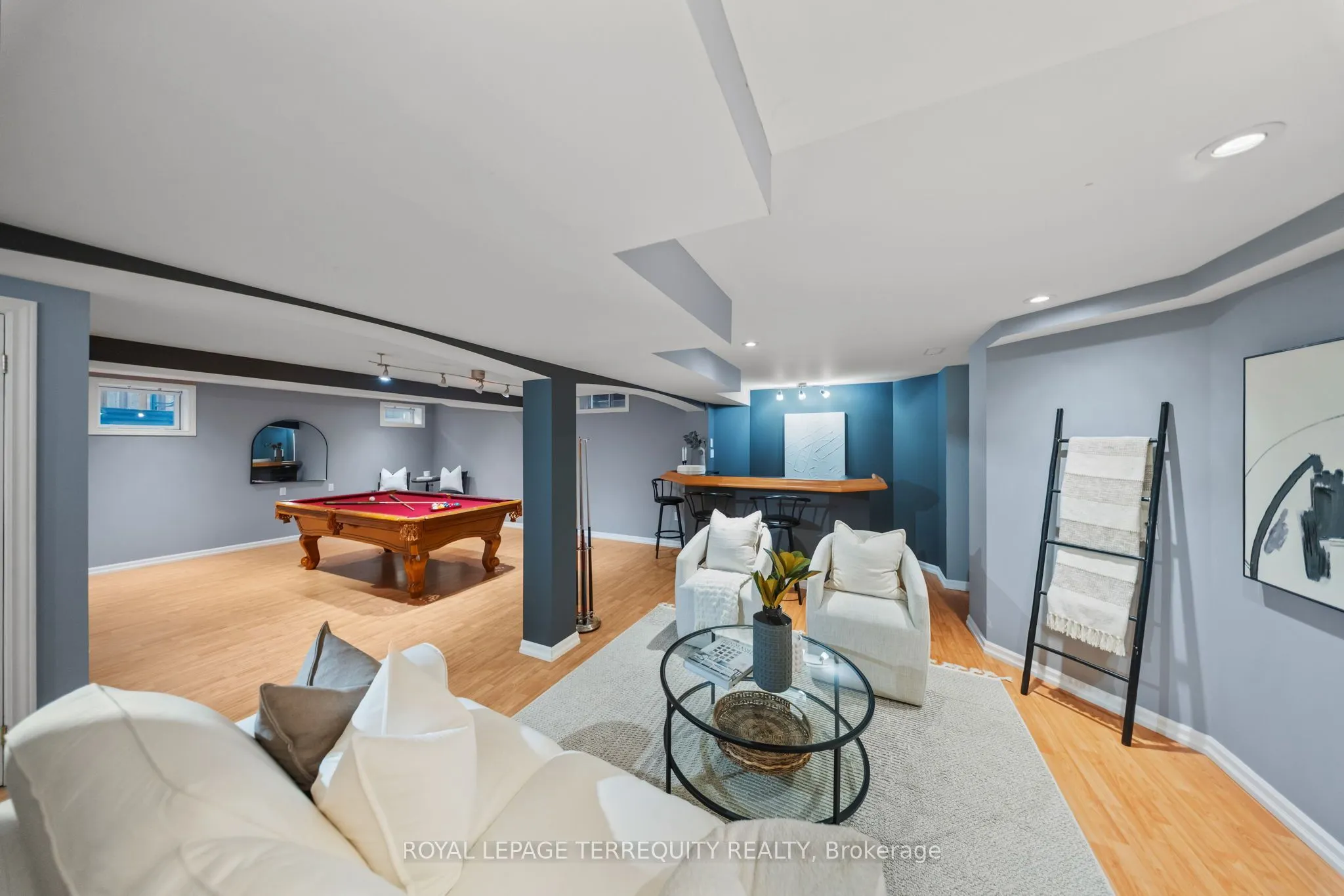 611 Capilano Crescent