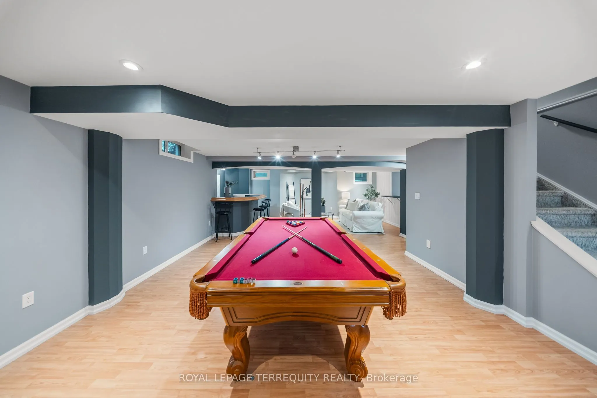 611 Capilano Crescent