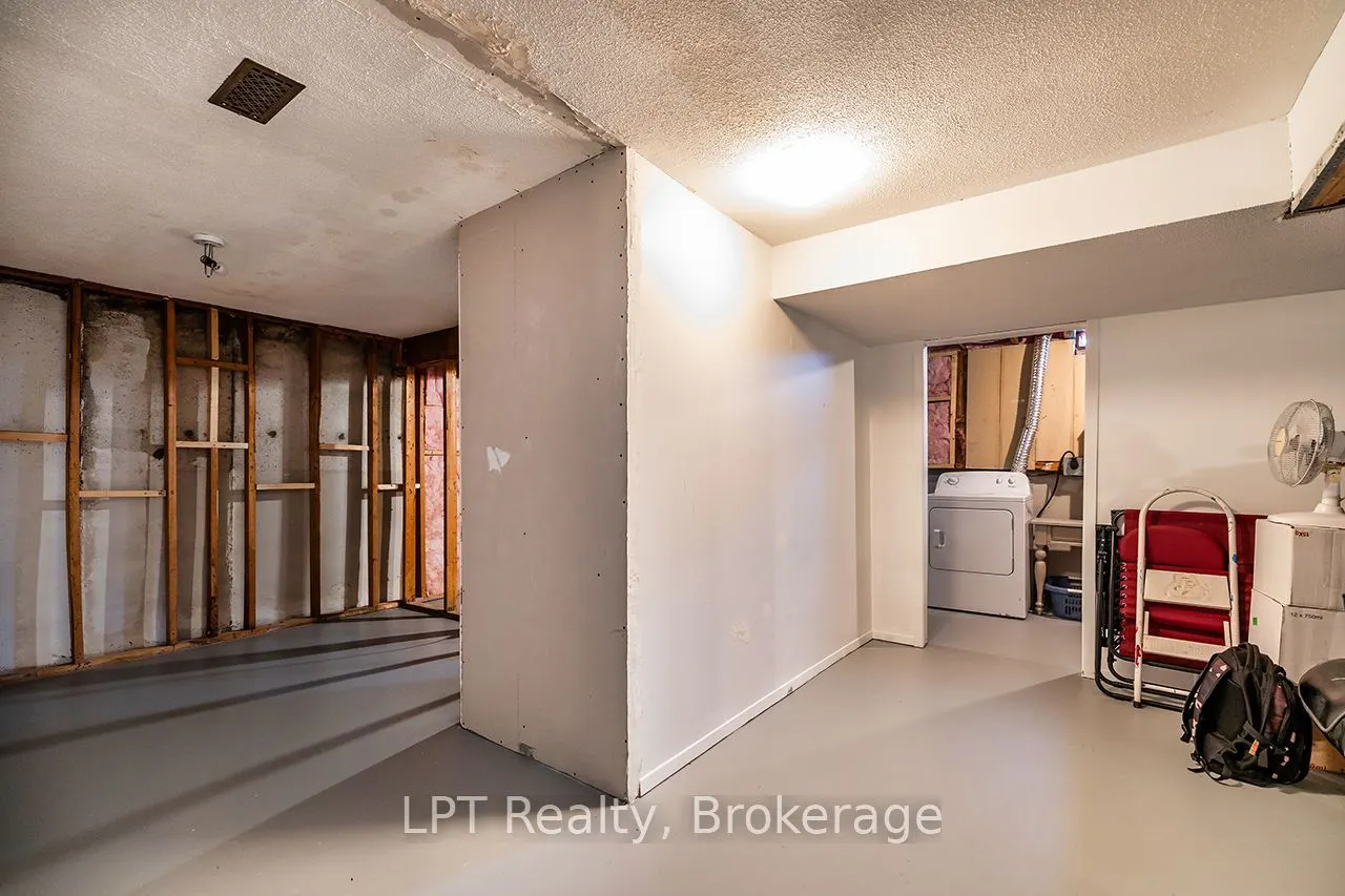 745 Grandview Drive
