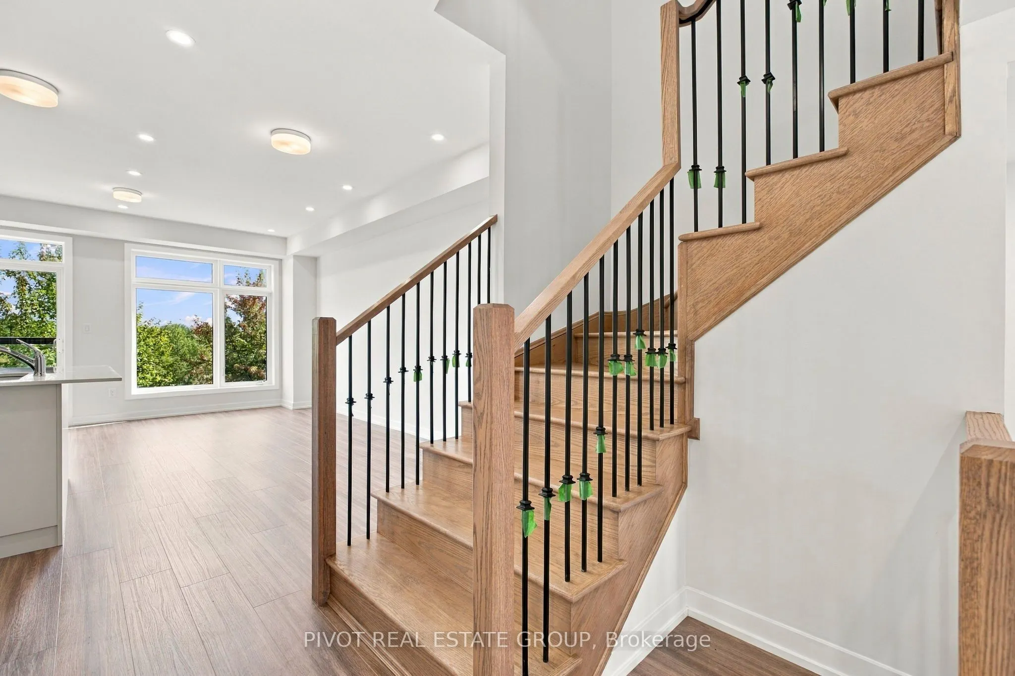 26 Observatory Way
