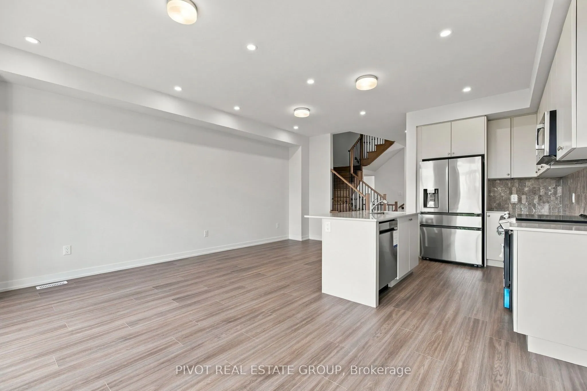 26 Observatory Way