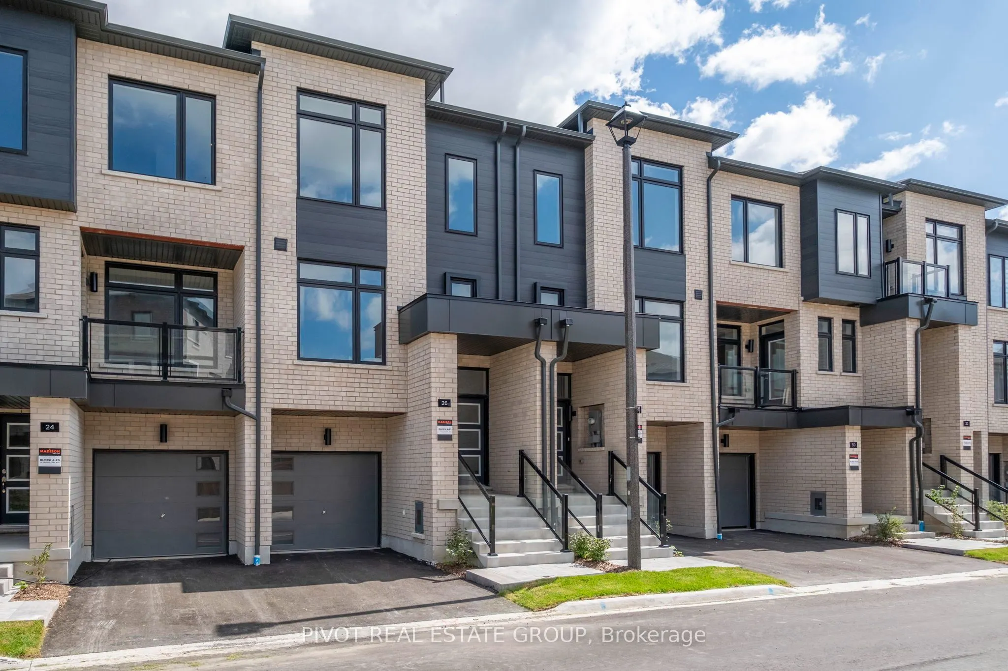 26 Observatory Way