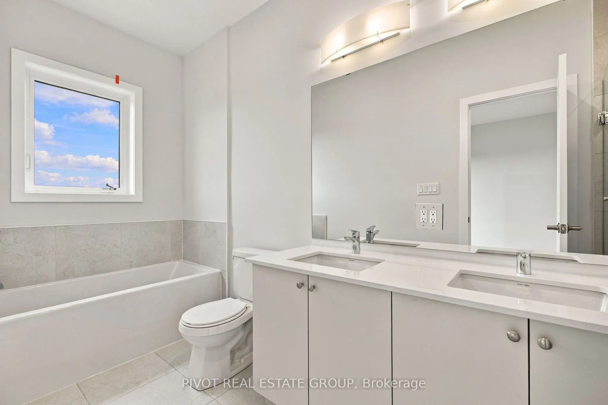 26 Observatory Way