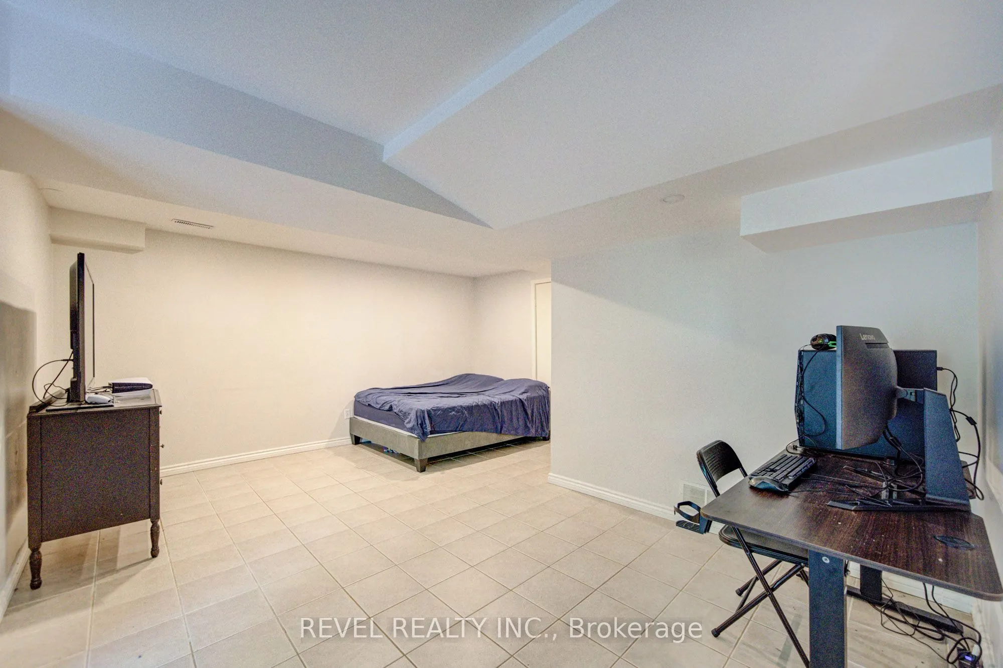 2141 Theoden Court