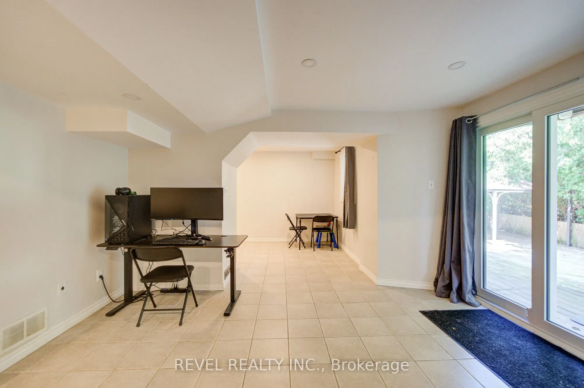 2141 Theoden Court