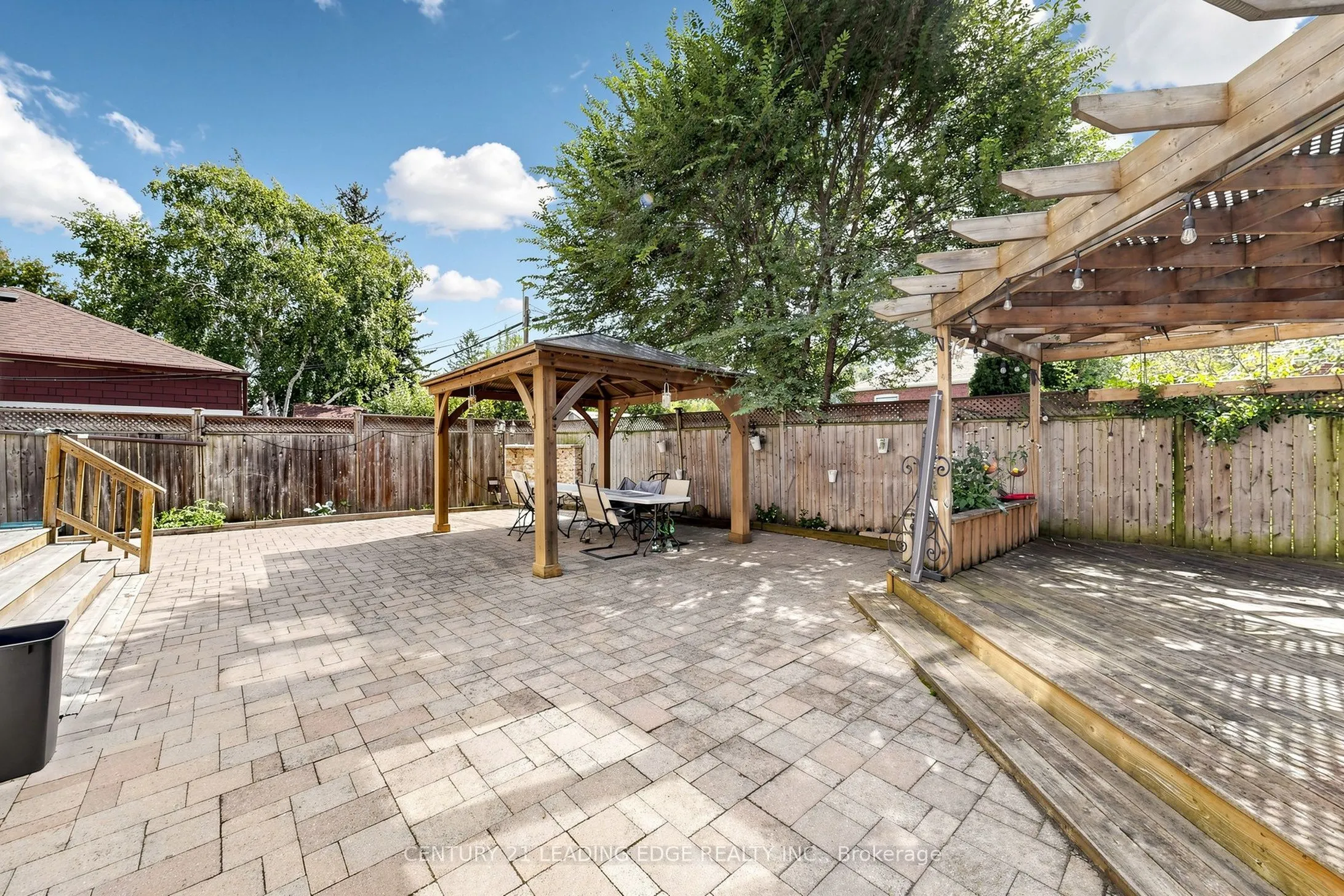 11 Bellvare Crescent