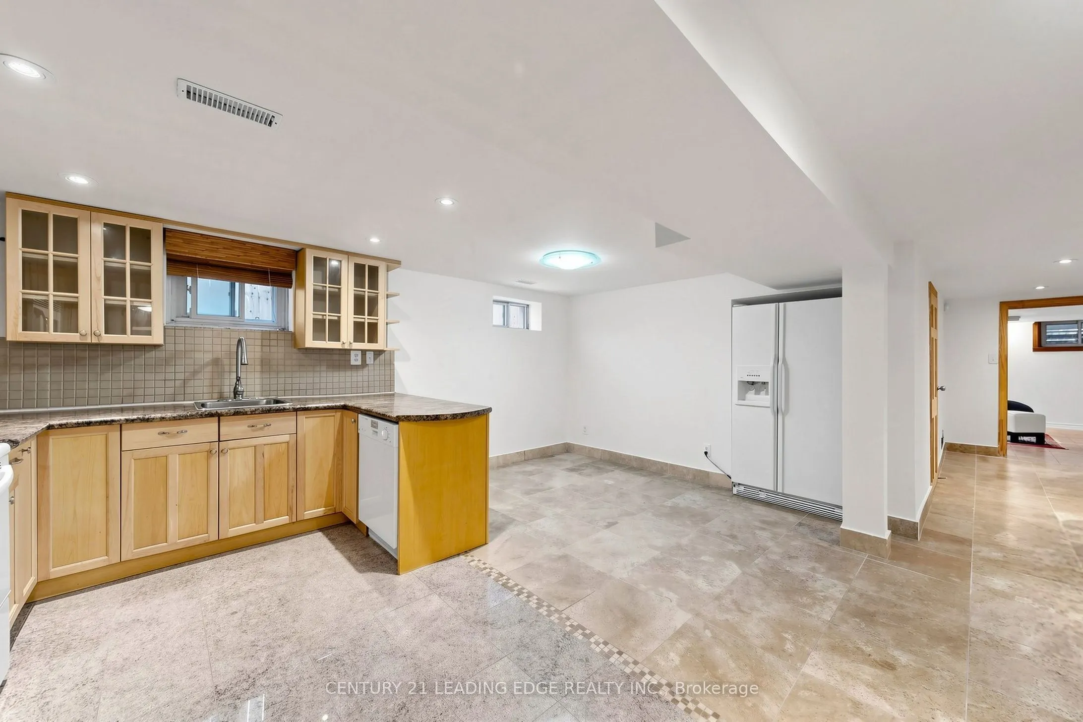 11 Bellvare Crescent