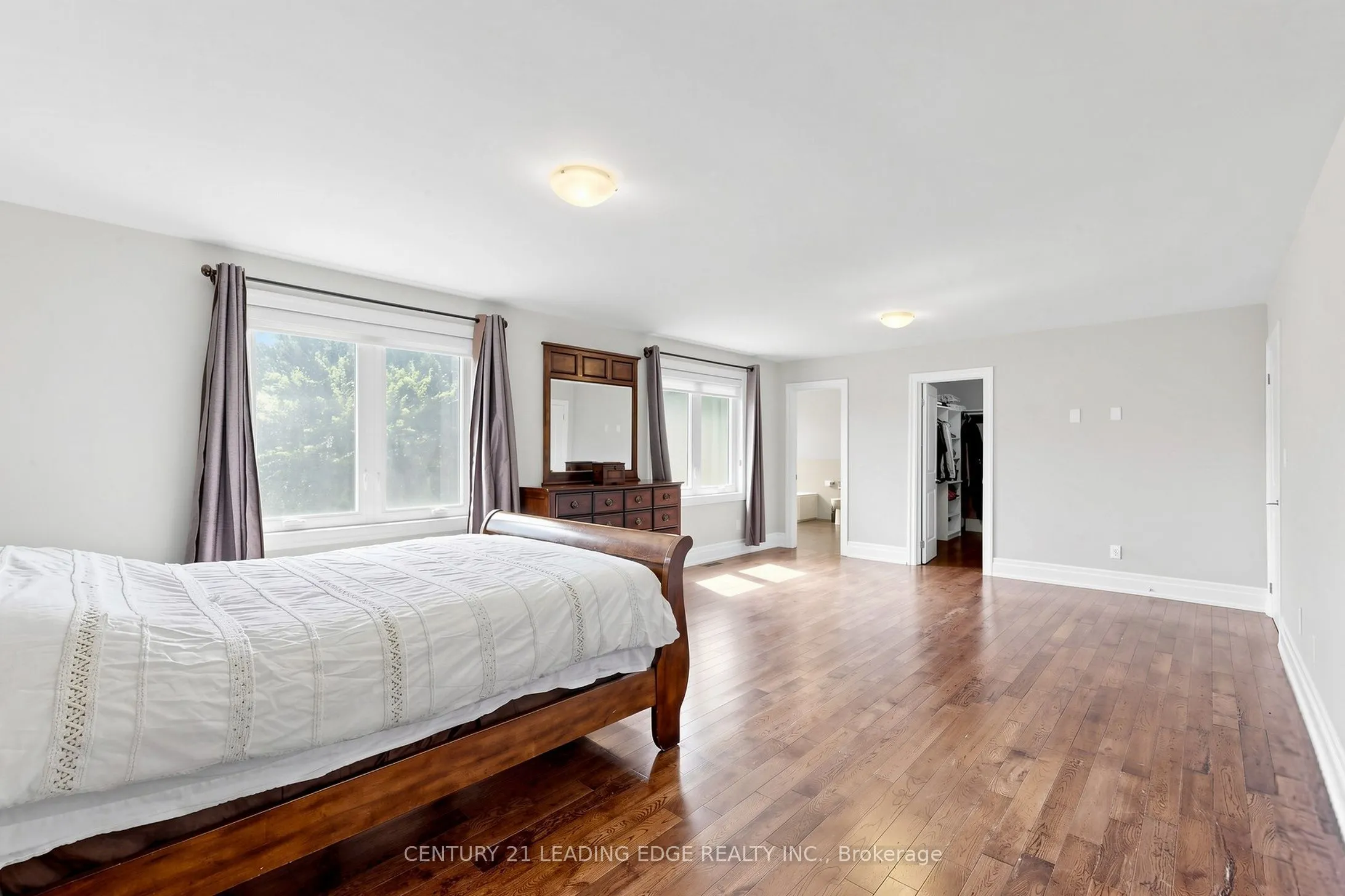 11 Bellvare Crescent