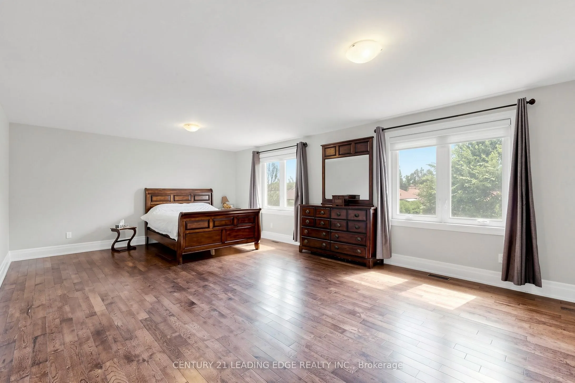 11 Bellvare Crescent
