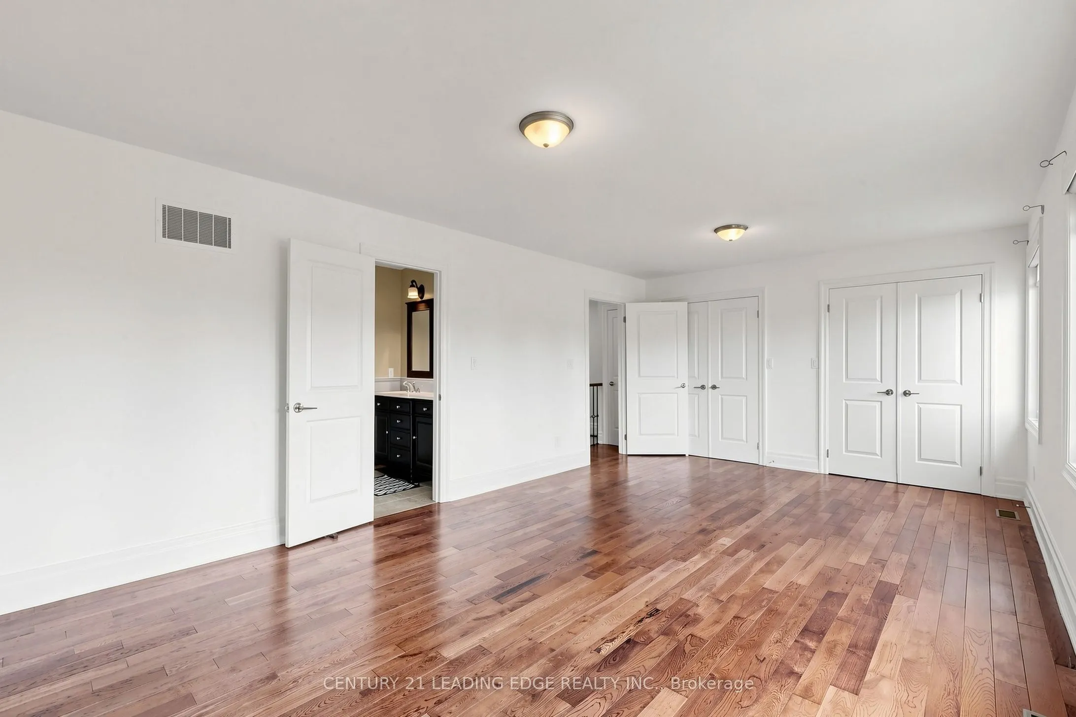 11 Bellvare Crescent