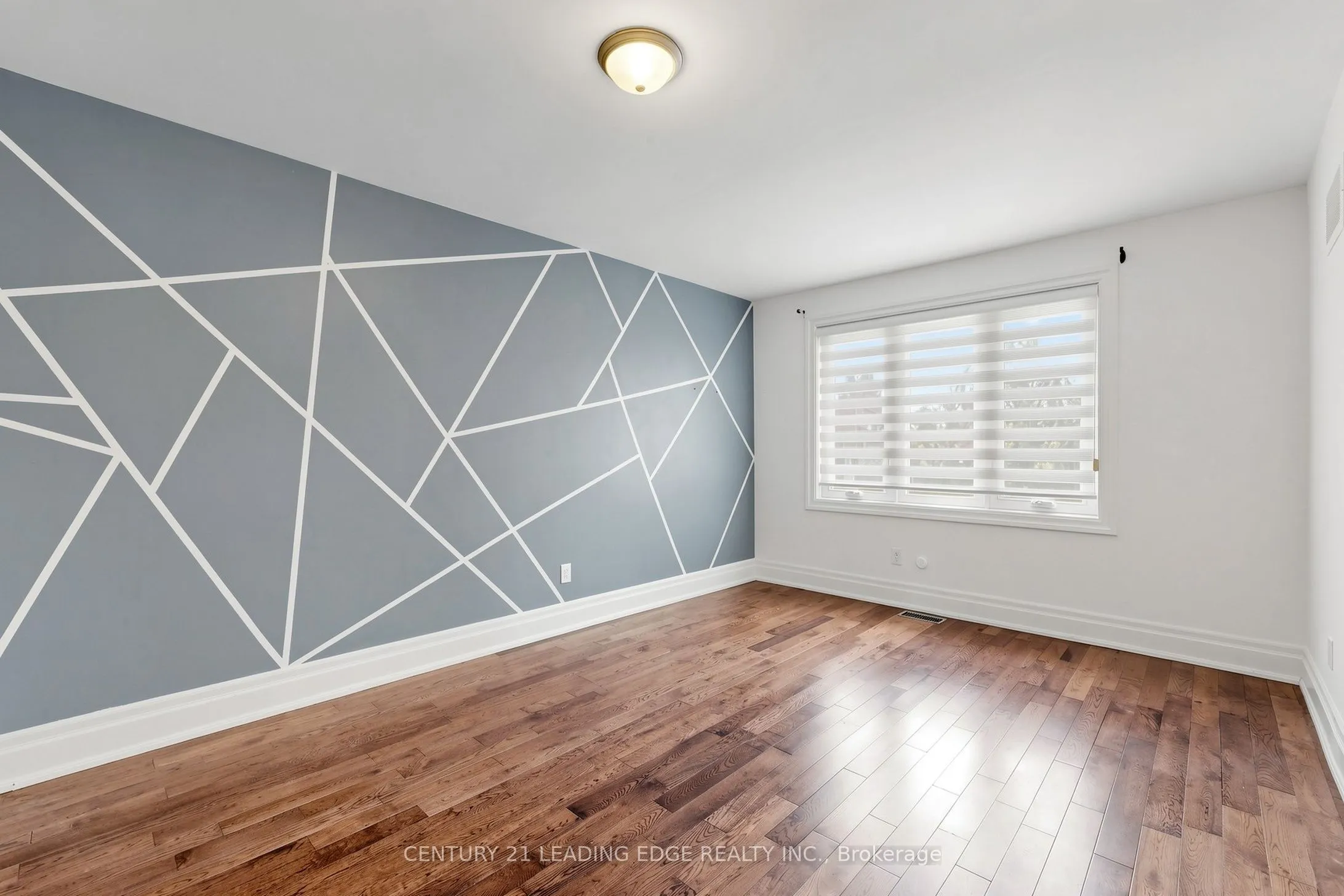 11 Bellvare Crescent