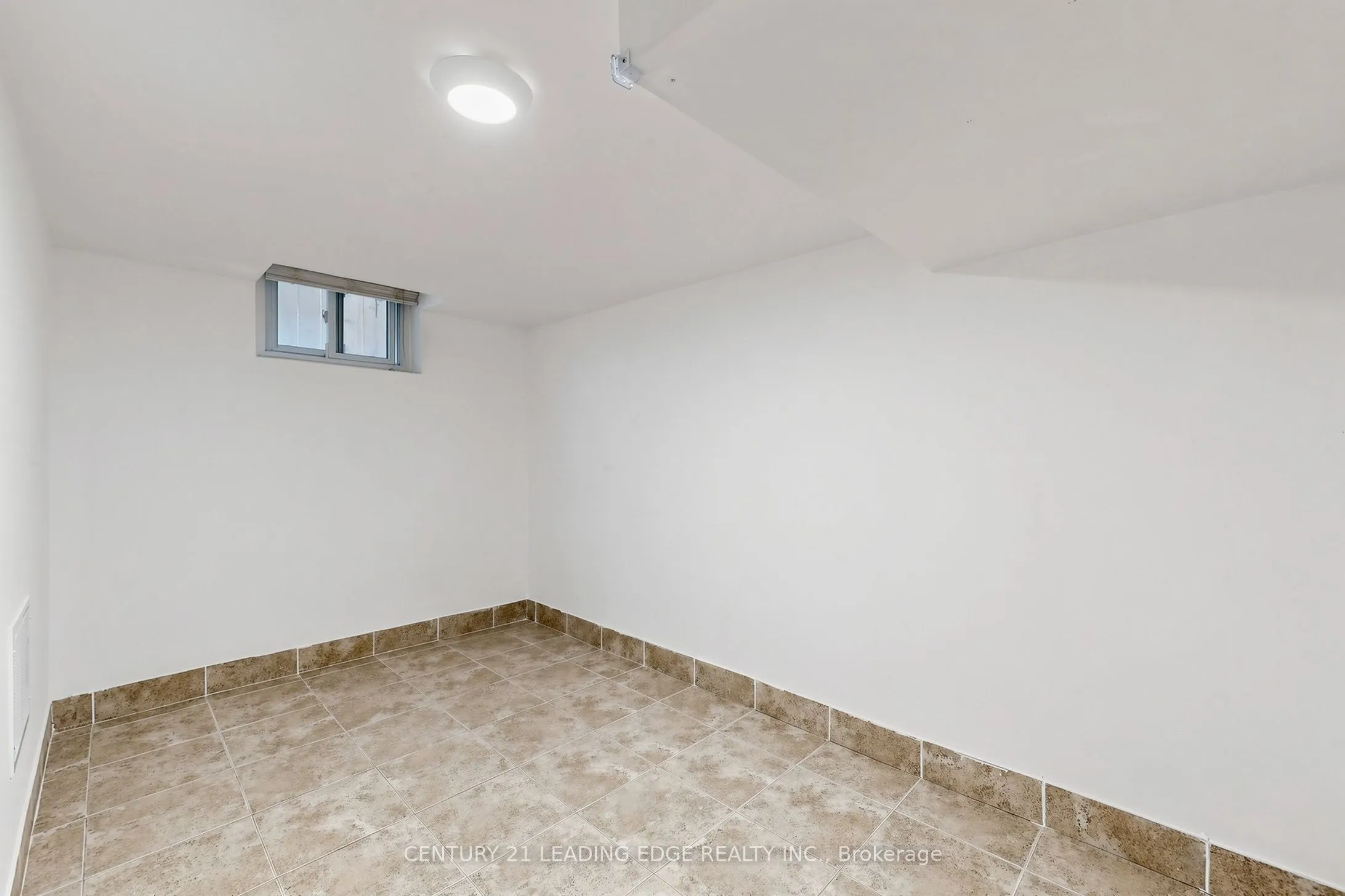 11 Bellvare Crescent
