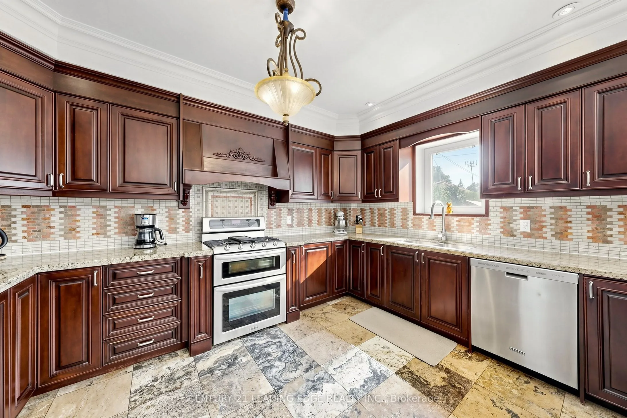 11 Bellvare Crescent