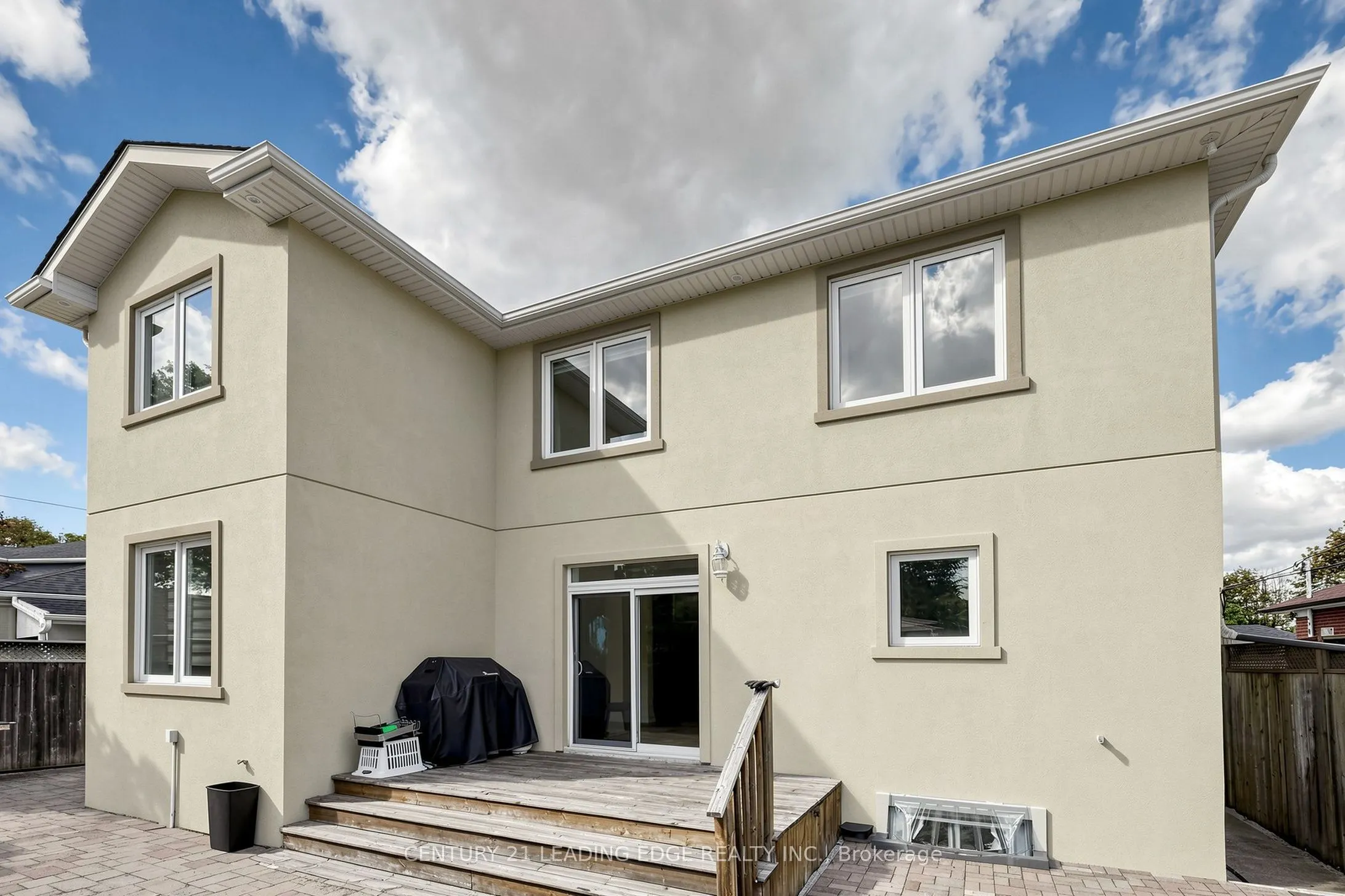 11 Bellvare Crescent