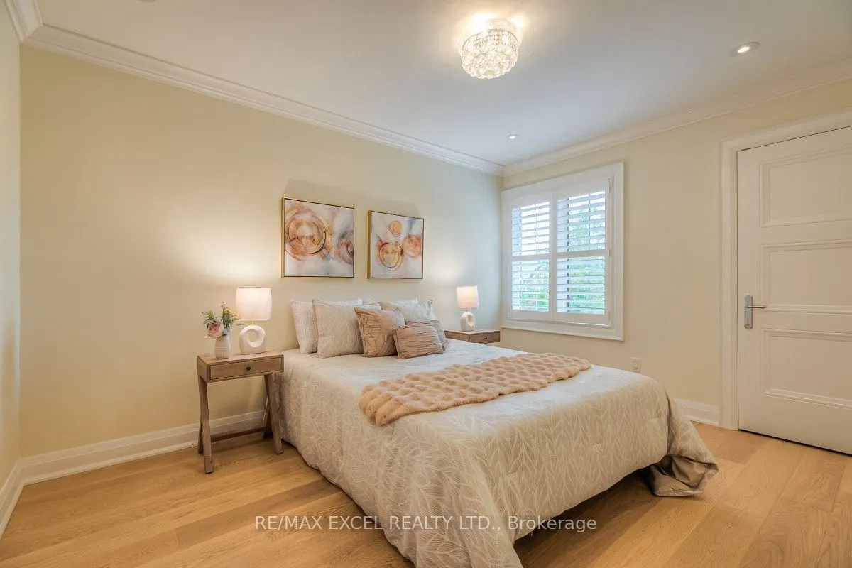32 Grapevine Circle