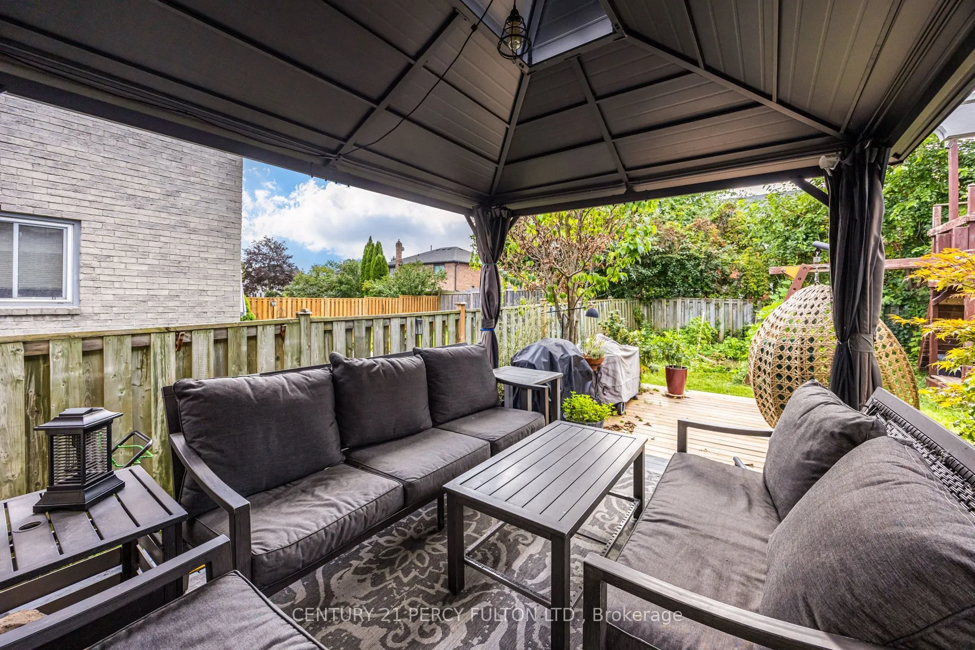 608 Beckworth Square