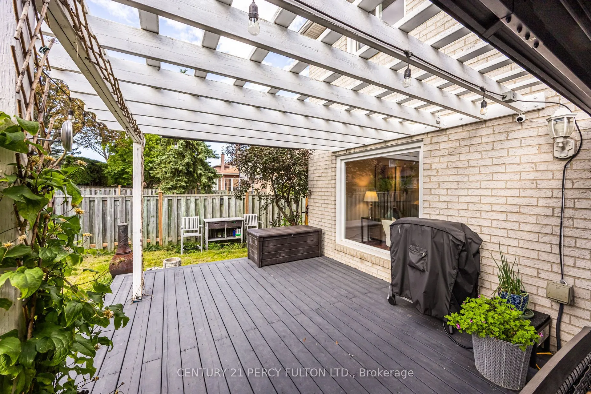608 Beckworth Square