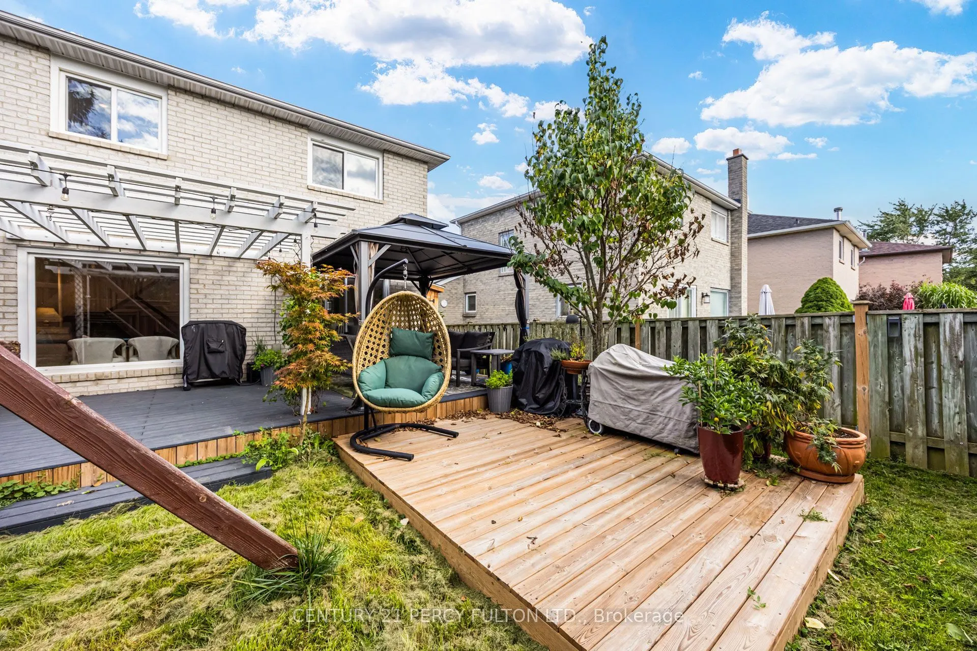 608 Beckworth Square