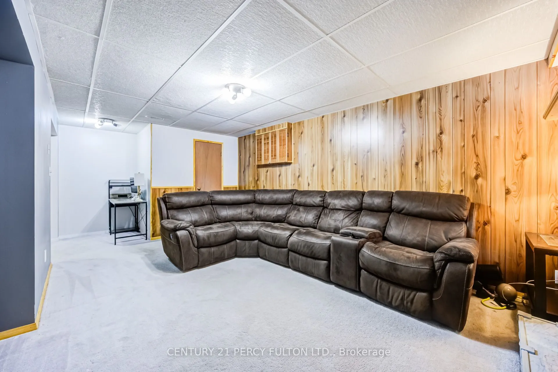 608 Beckworth Square