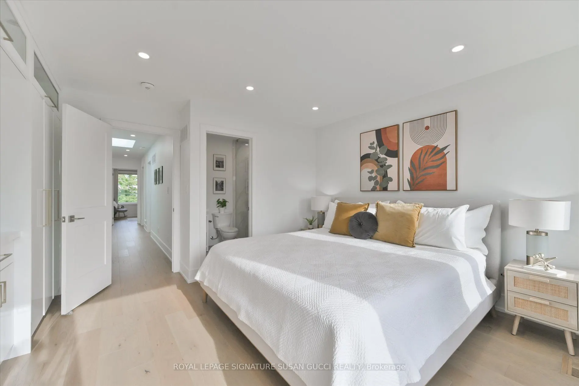 7A Everett Crescent