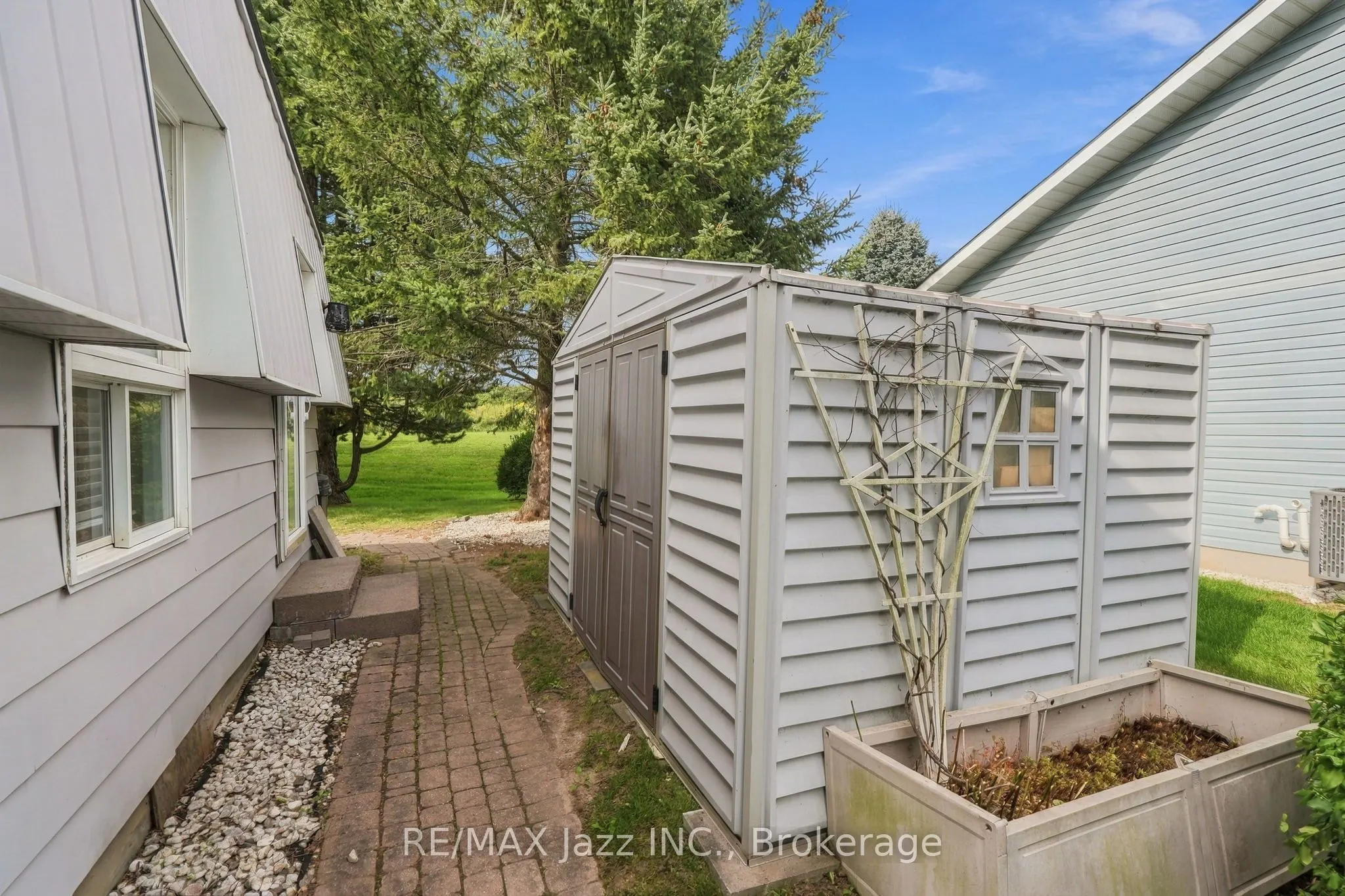 40 Wilmot Trail
