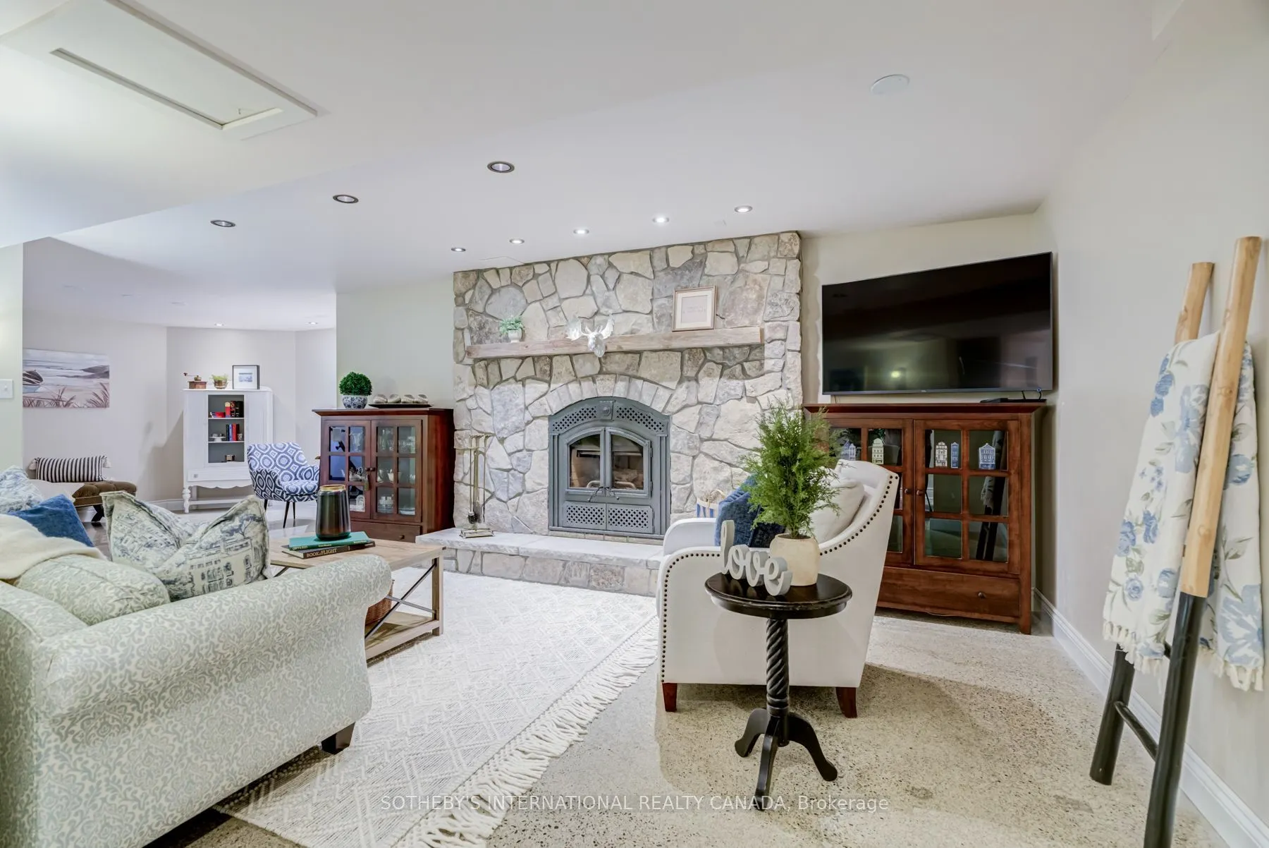 14 Munday Court