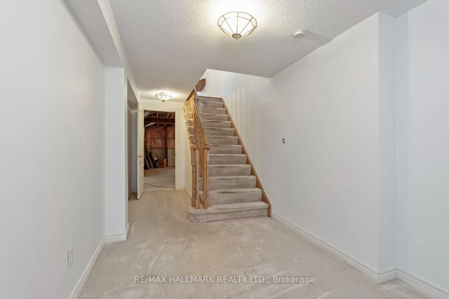 43 Kimberly Drive