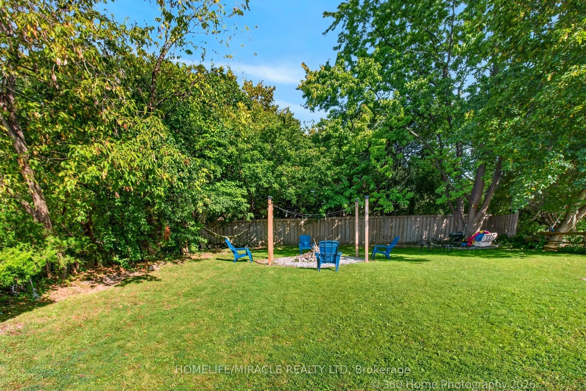 696 Sheppard Avenue