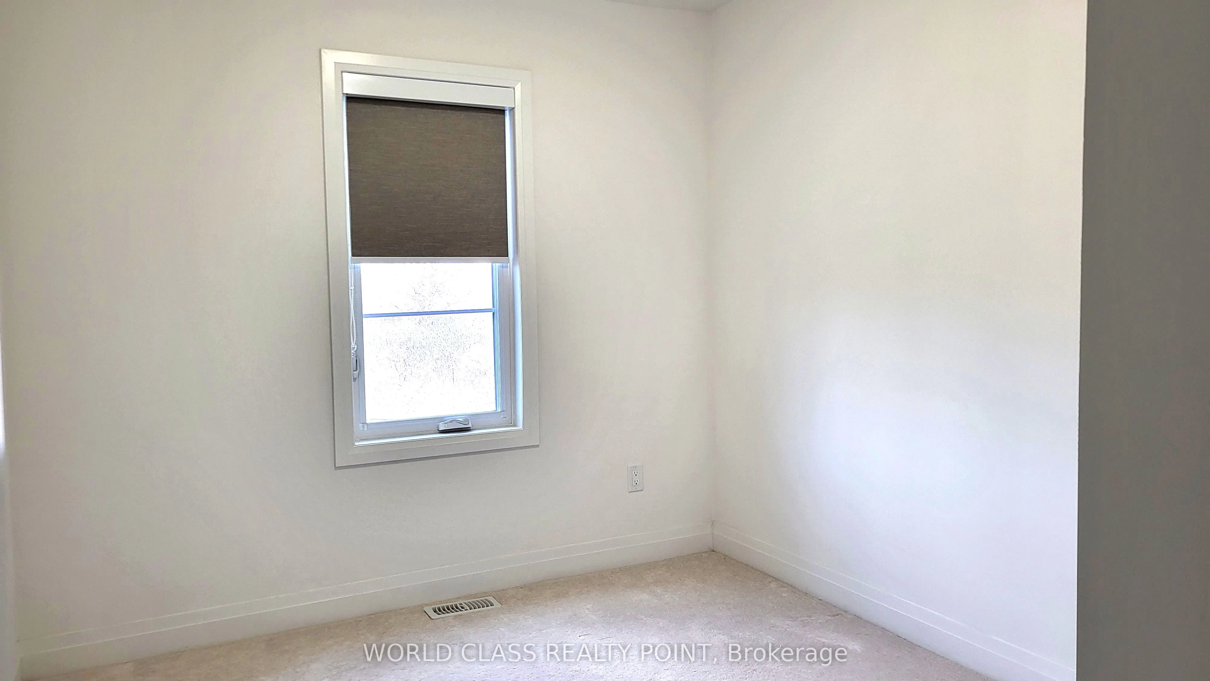 48 Waterside Way #22