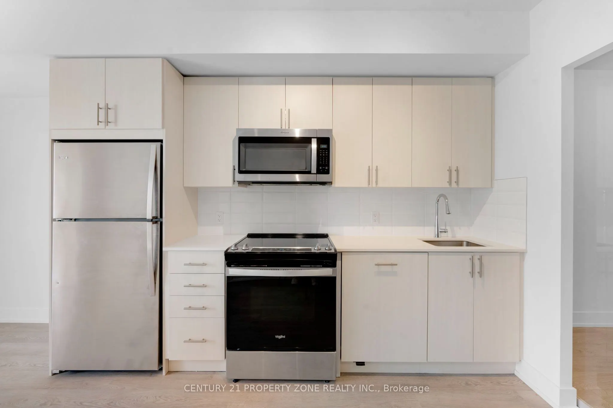 2550 Simcoe Street N #1015