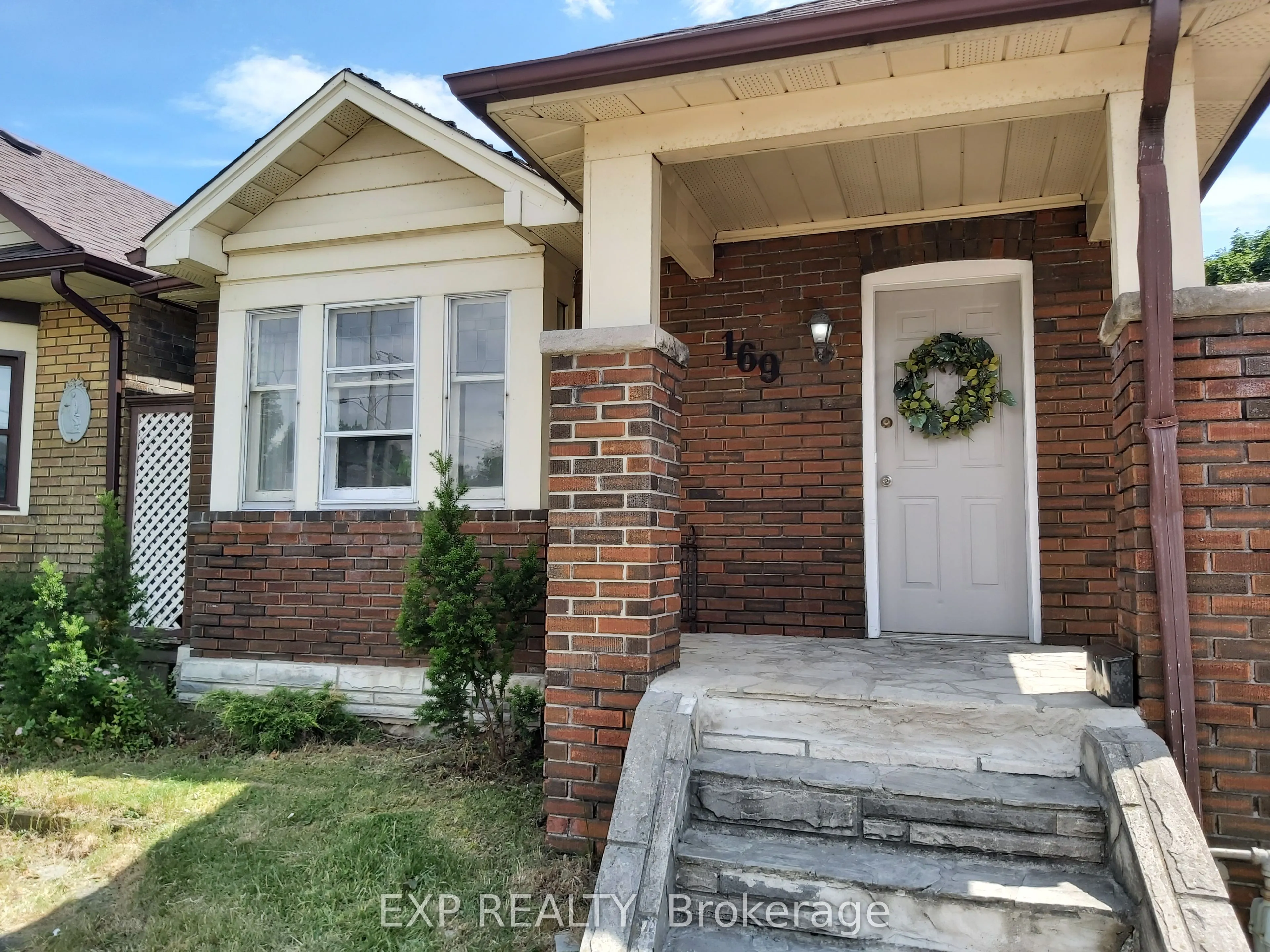 169 O'Connor Drive #Lower