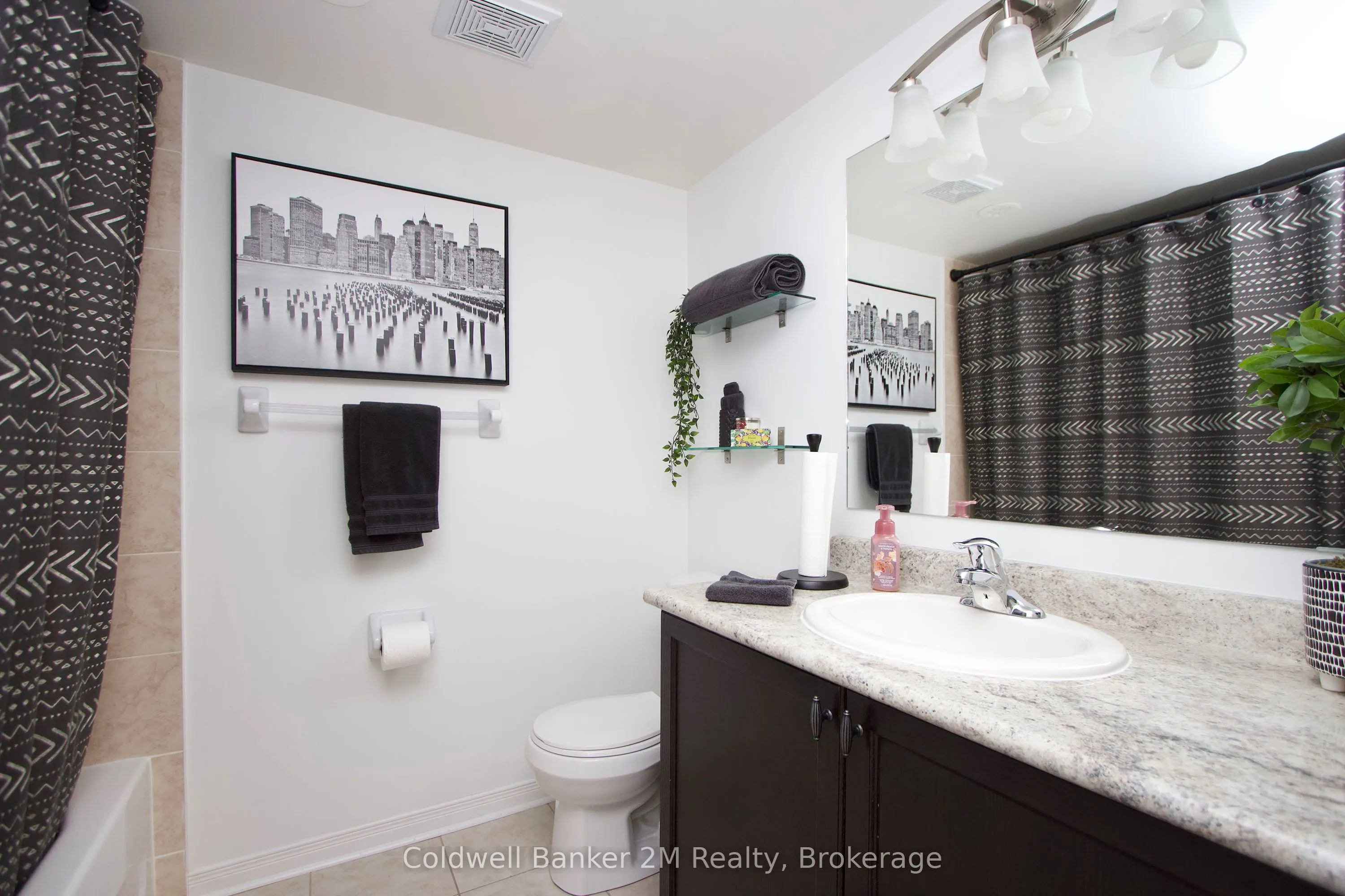 164 Kingston Road W #18