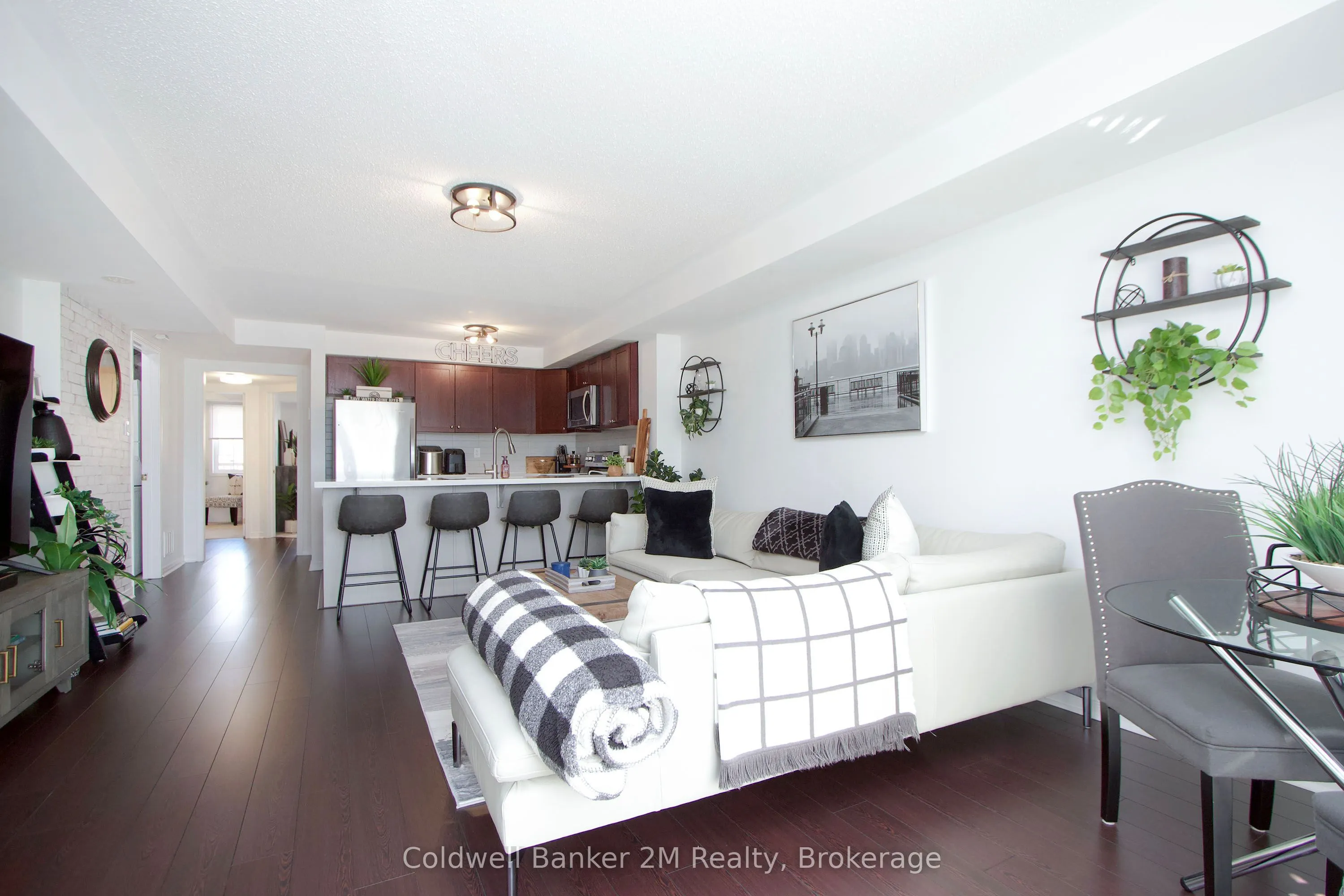164 Kingston Road W #18