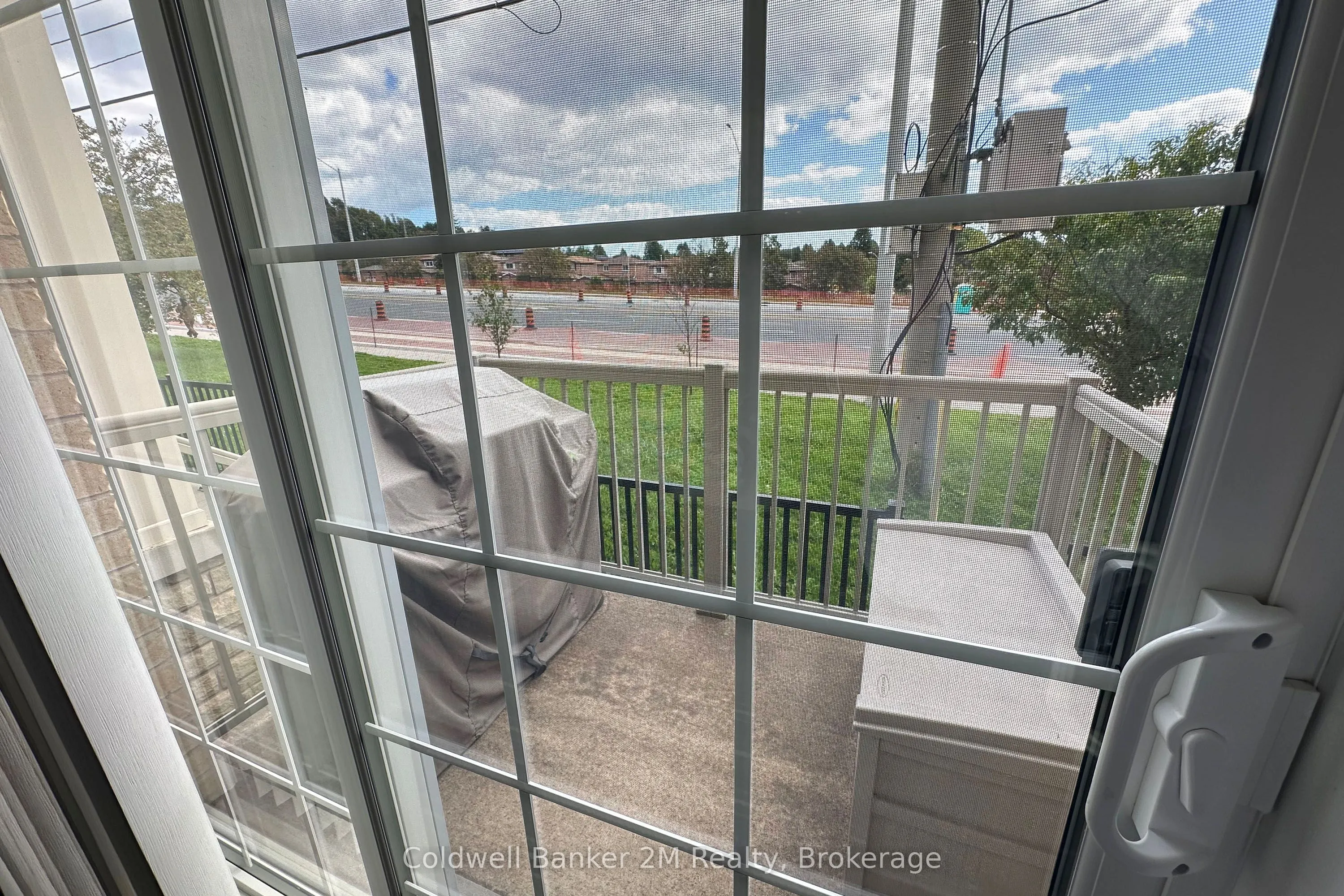 164 Kingston Road W #18