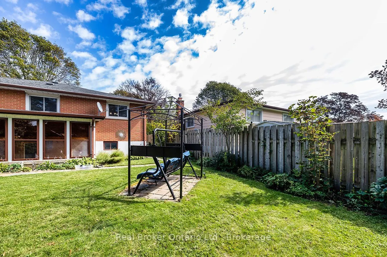 32 Strike Avenue