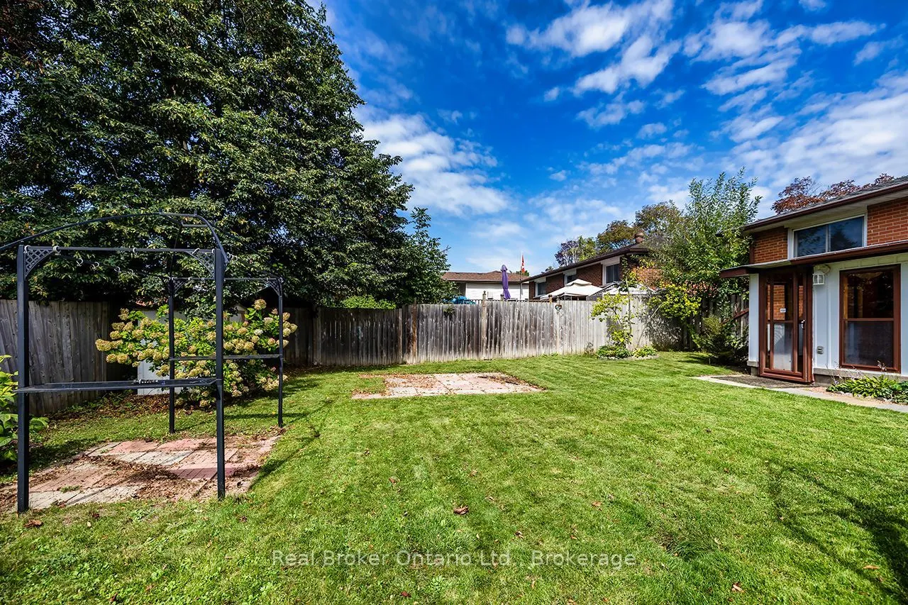 32 Strike Avenue