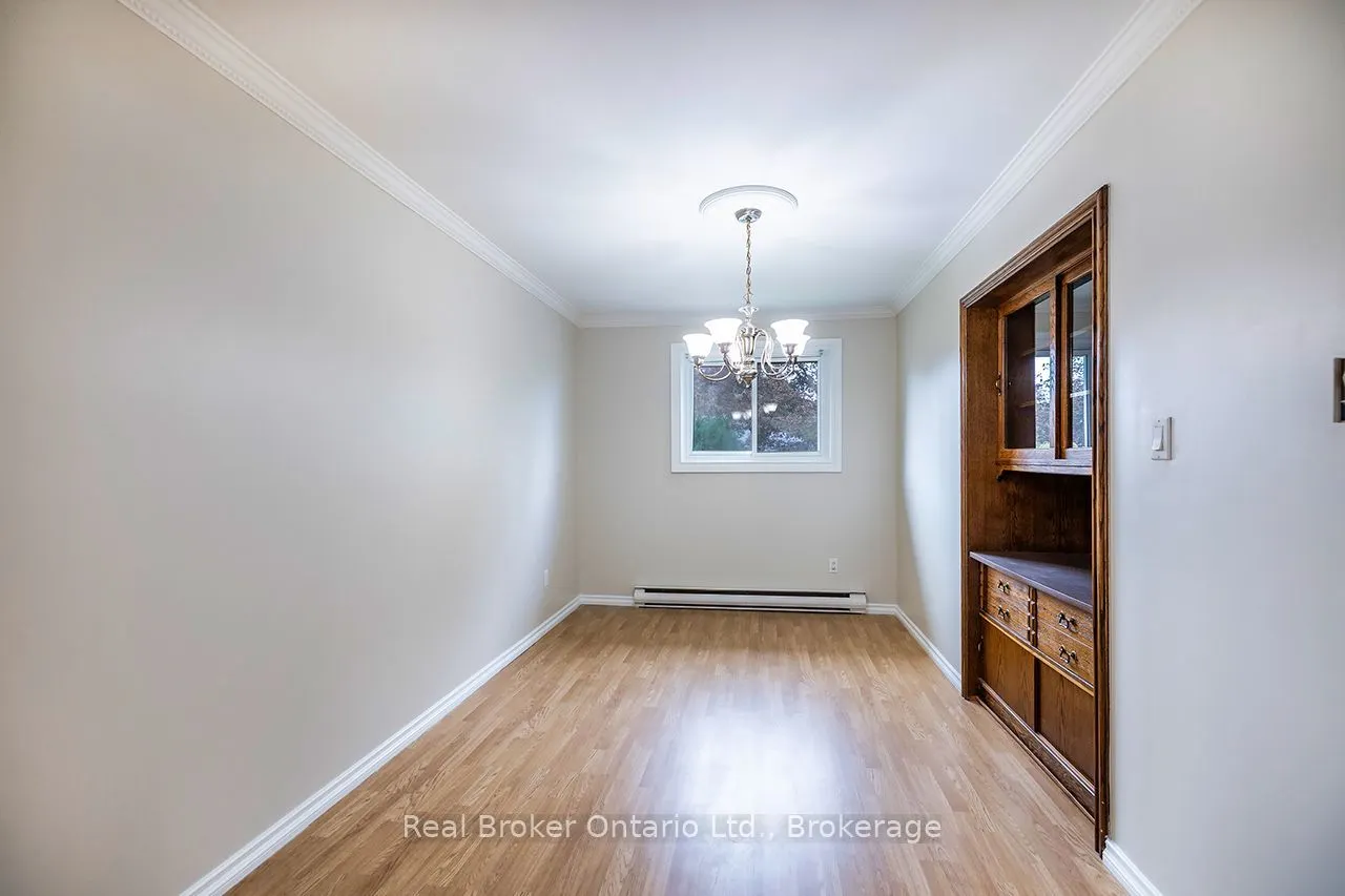 32 Strike Avenue