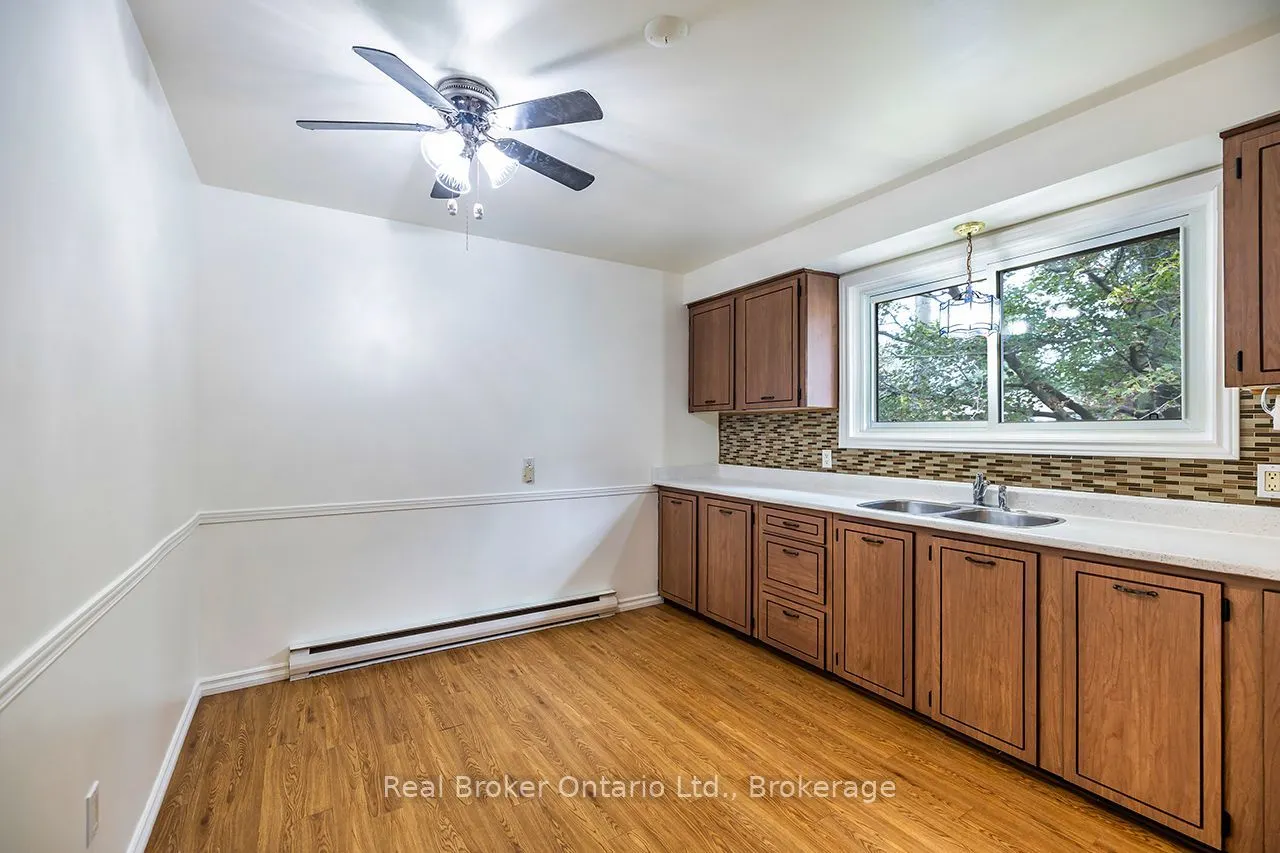 32 Strike Avenue
