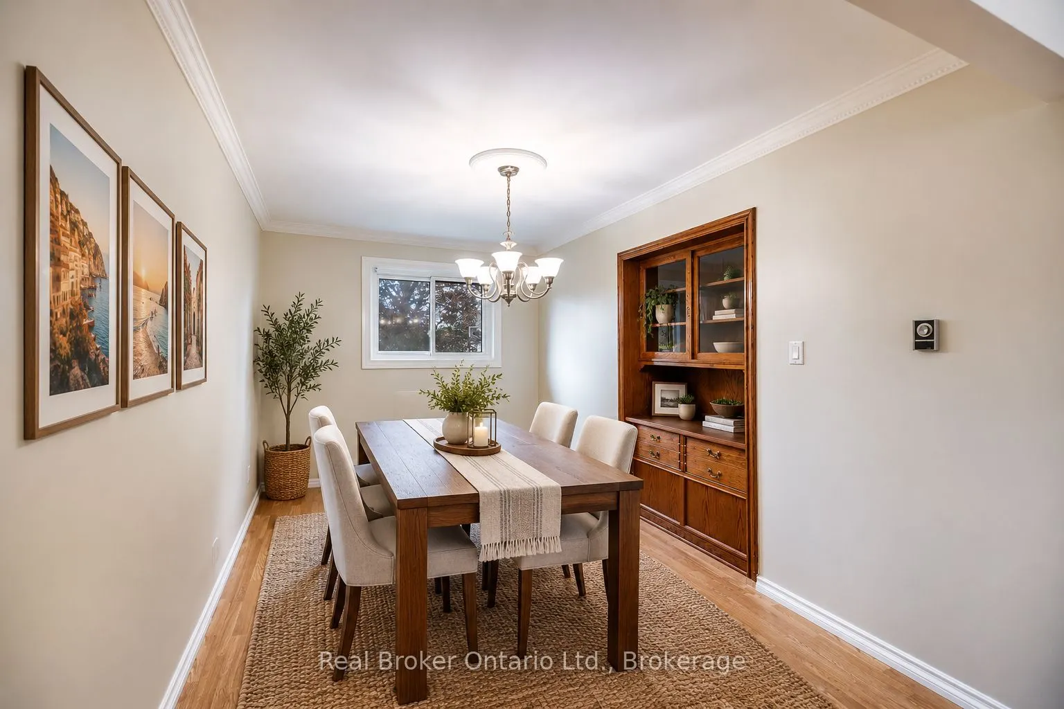 32 Strike Avenue