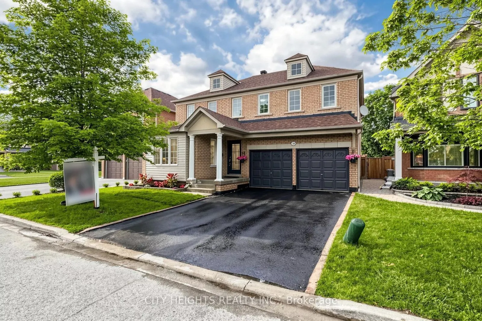 58 Bradbury Crescent #LOWER