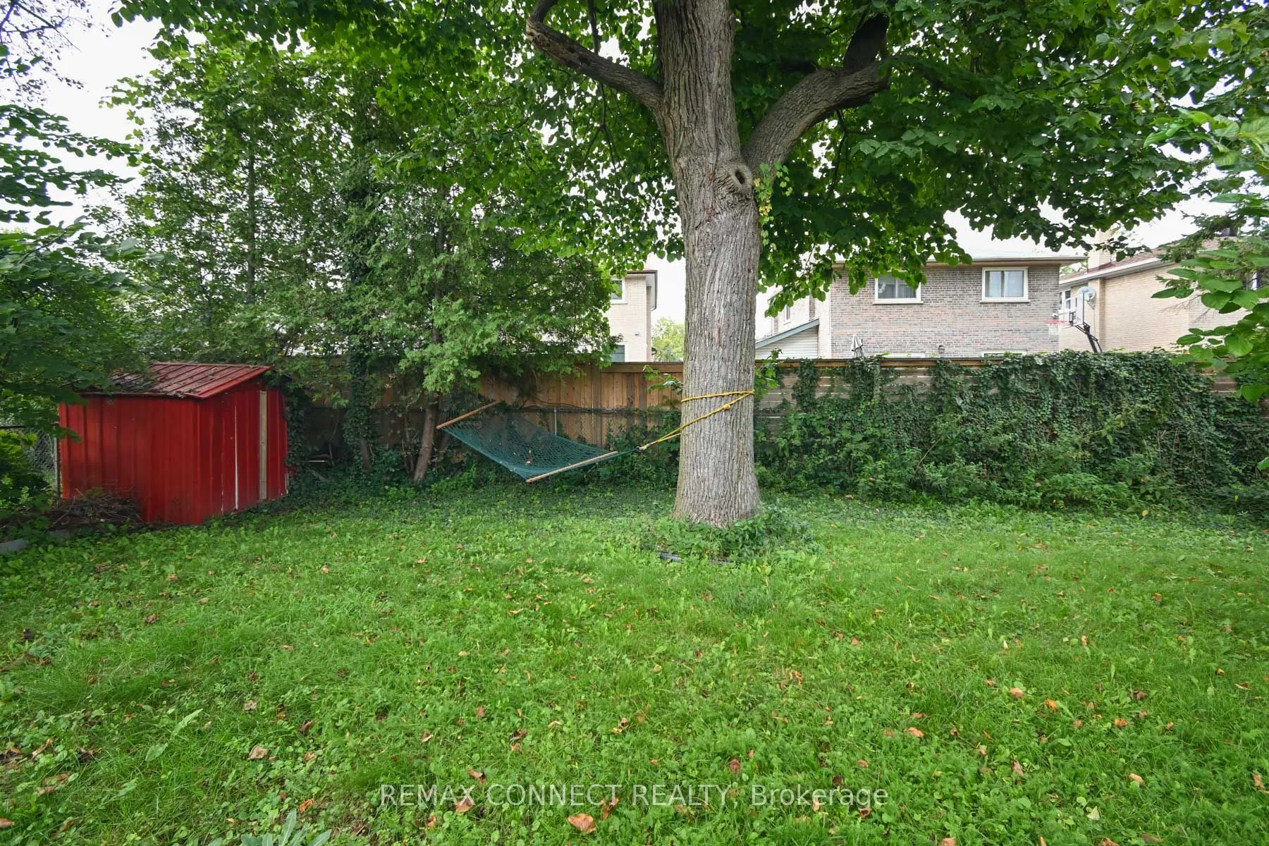 24 Lalton Place
