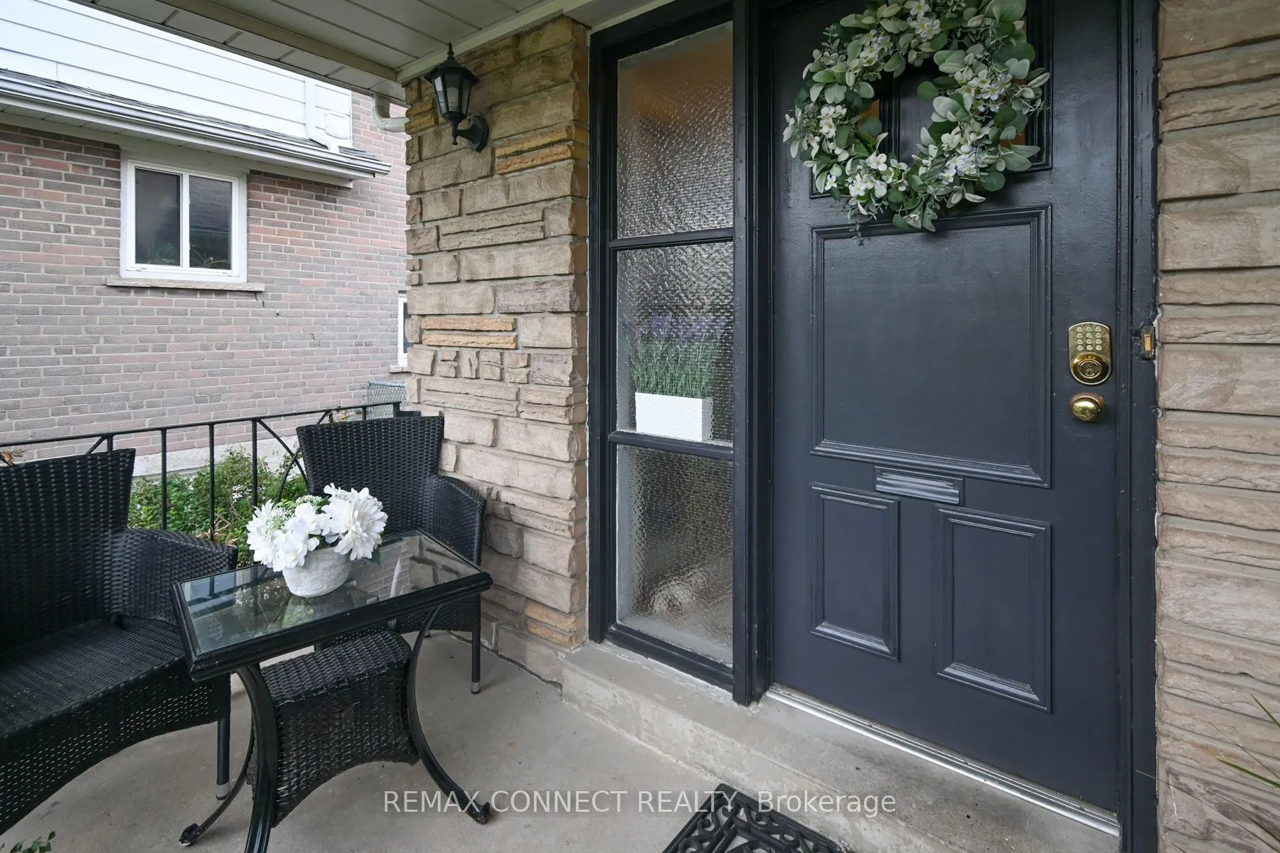 24 Lalton Place