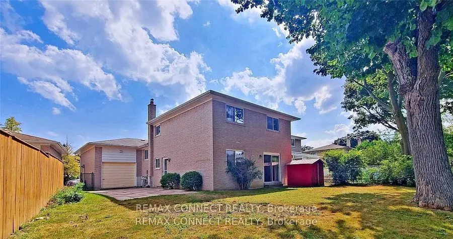 24 Lalton Place
