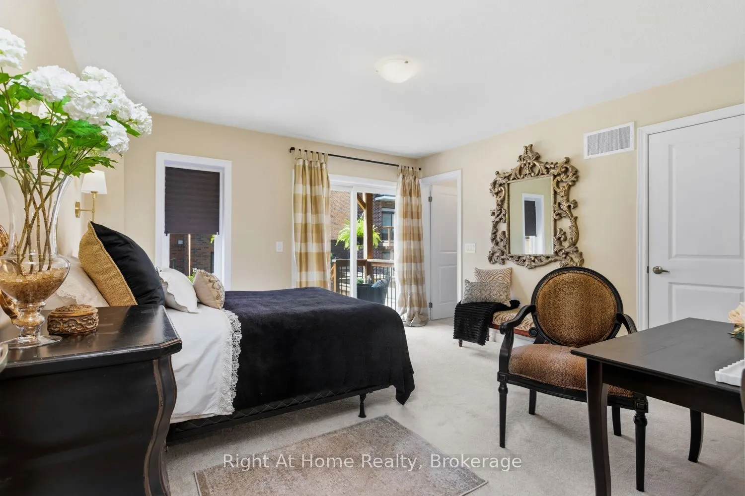 89 Elkington Crescent