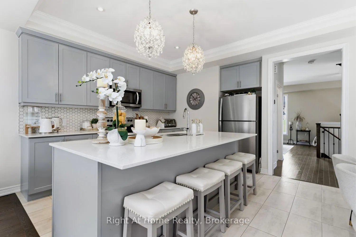 89 Elkington Crescent