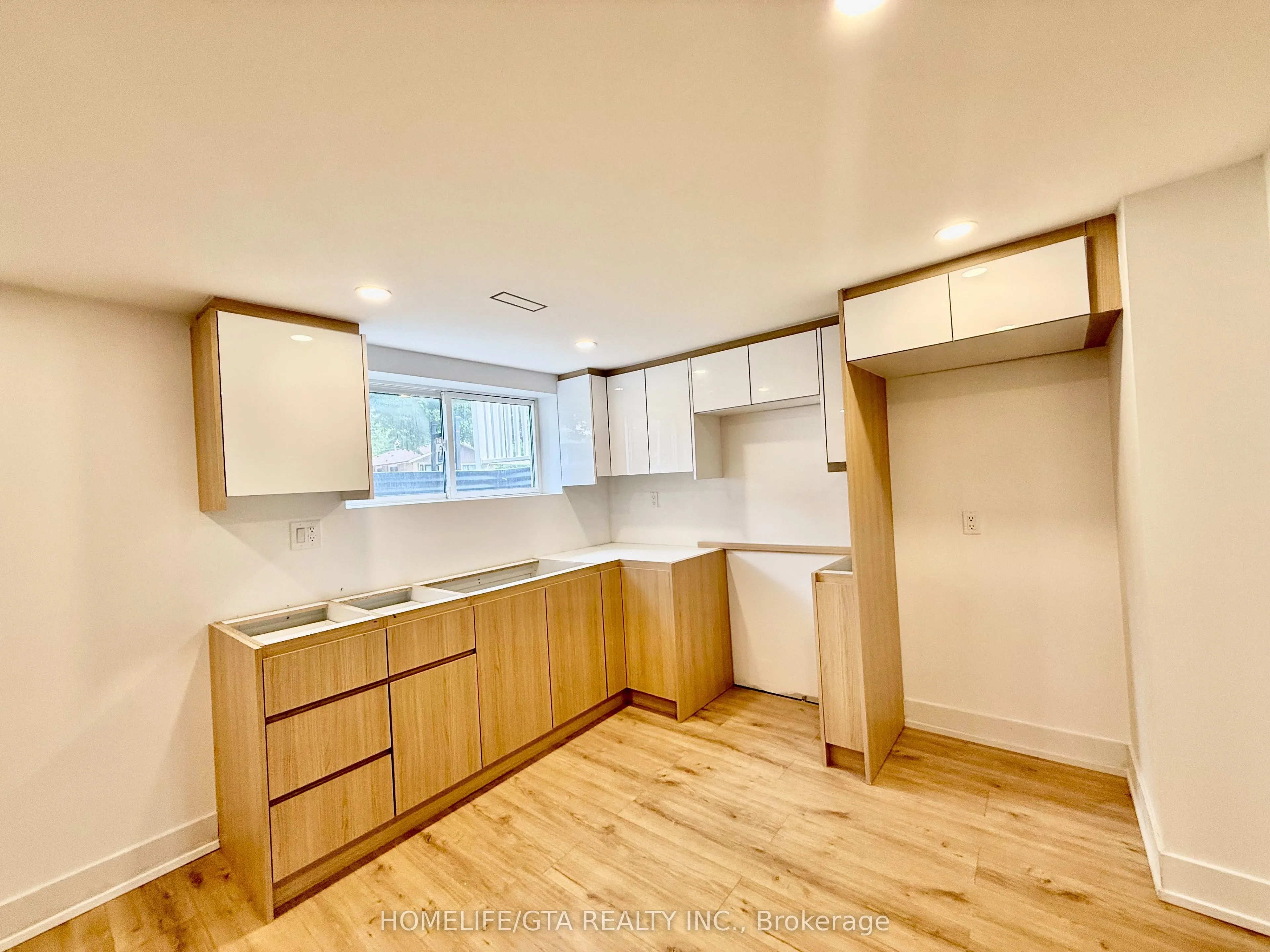 14 Heatherwood Road