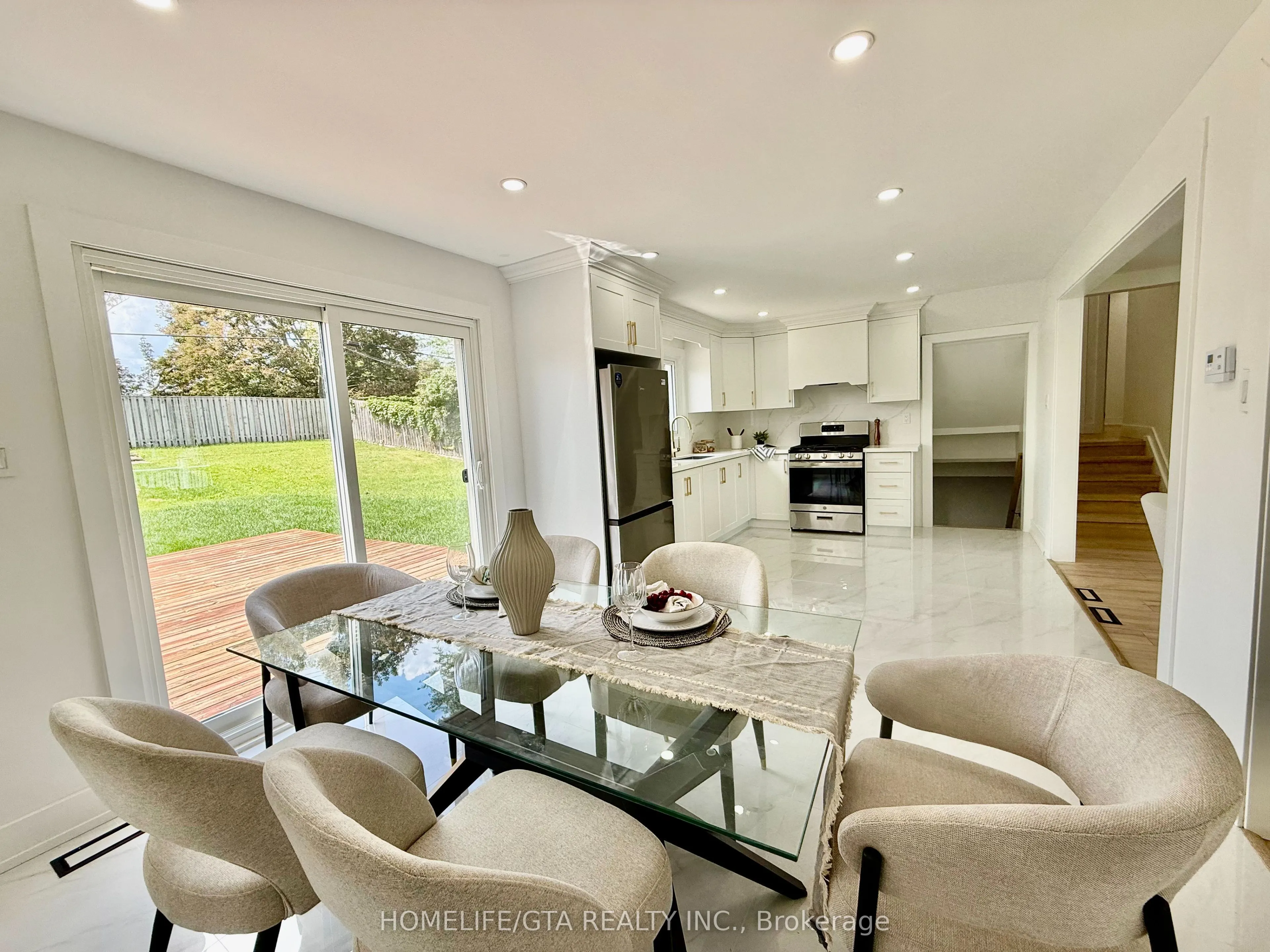 14 Heatherwood Road