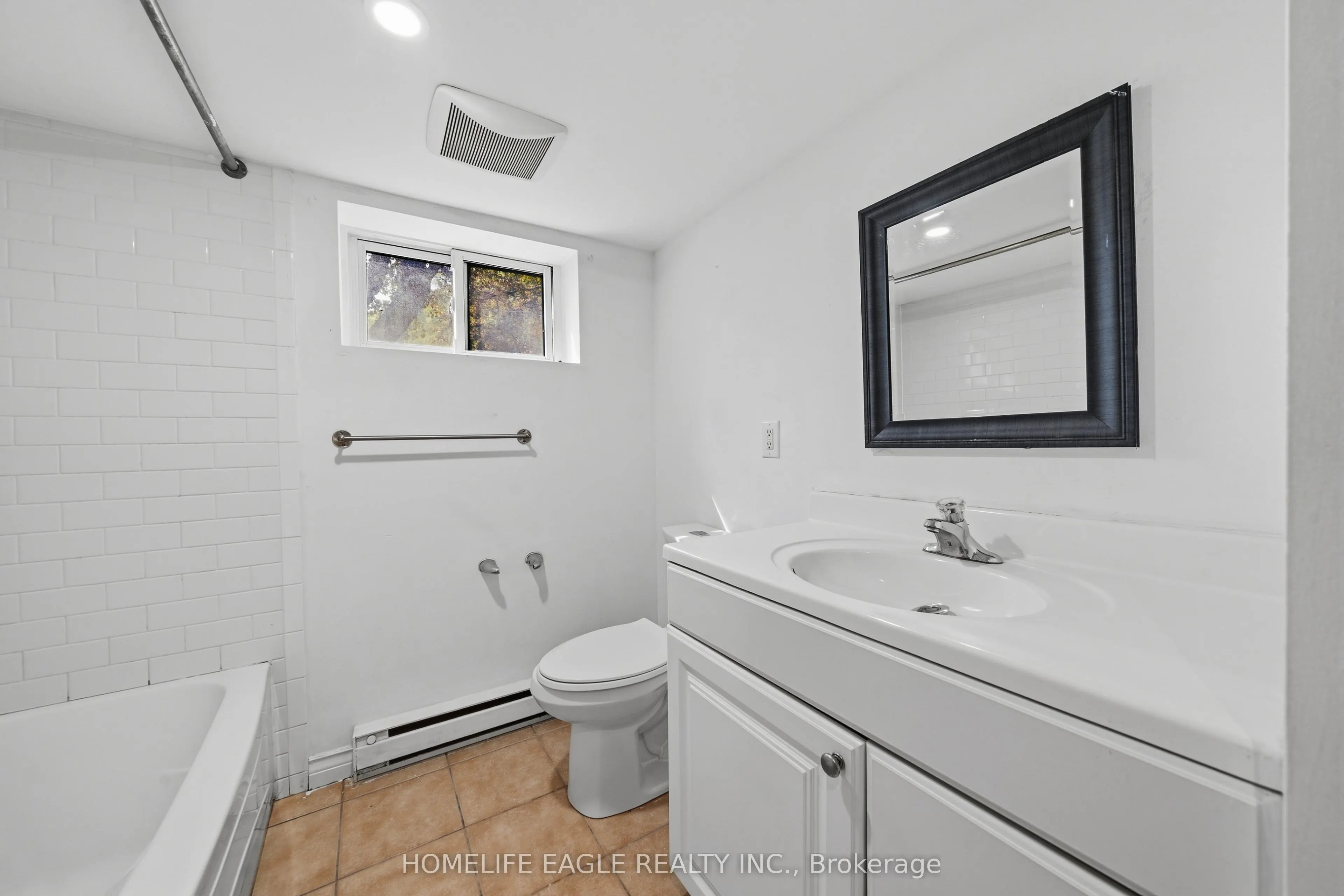 3 Bluewater Avenue